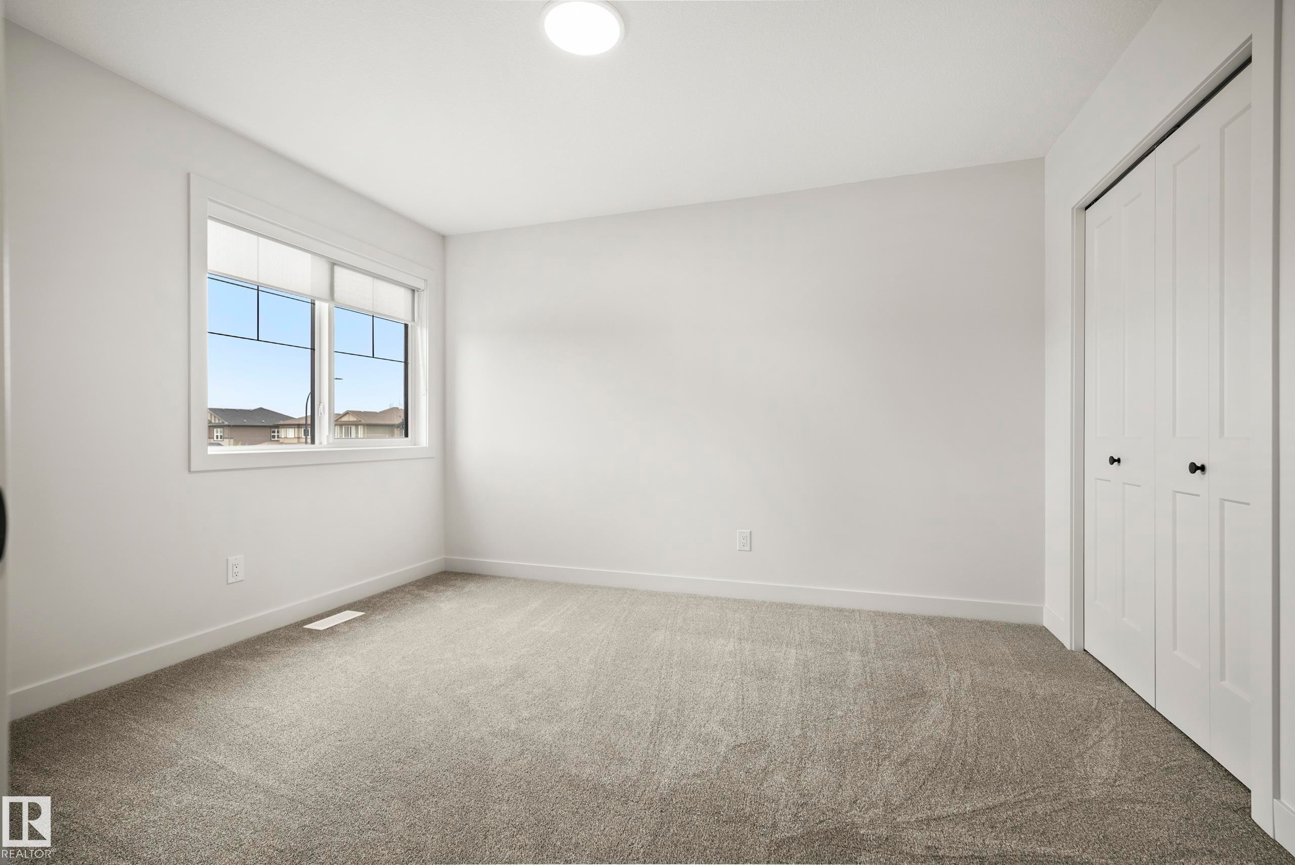 31 Prescott Close, Spruce Grove, AB - Indoor Photo Showing Other Room