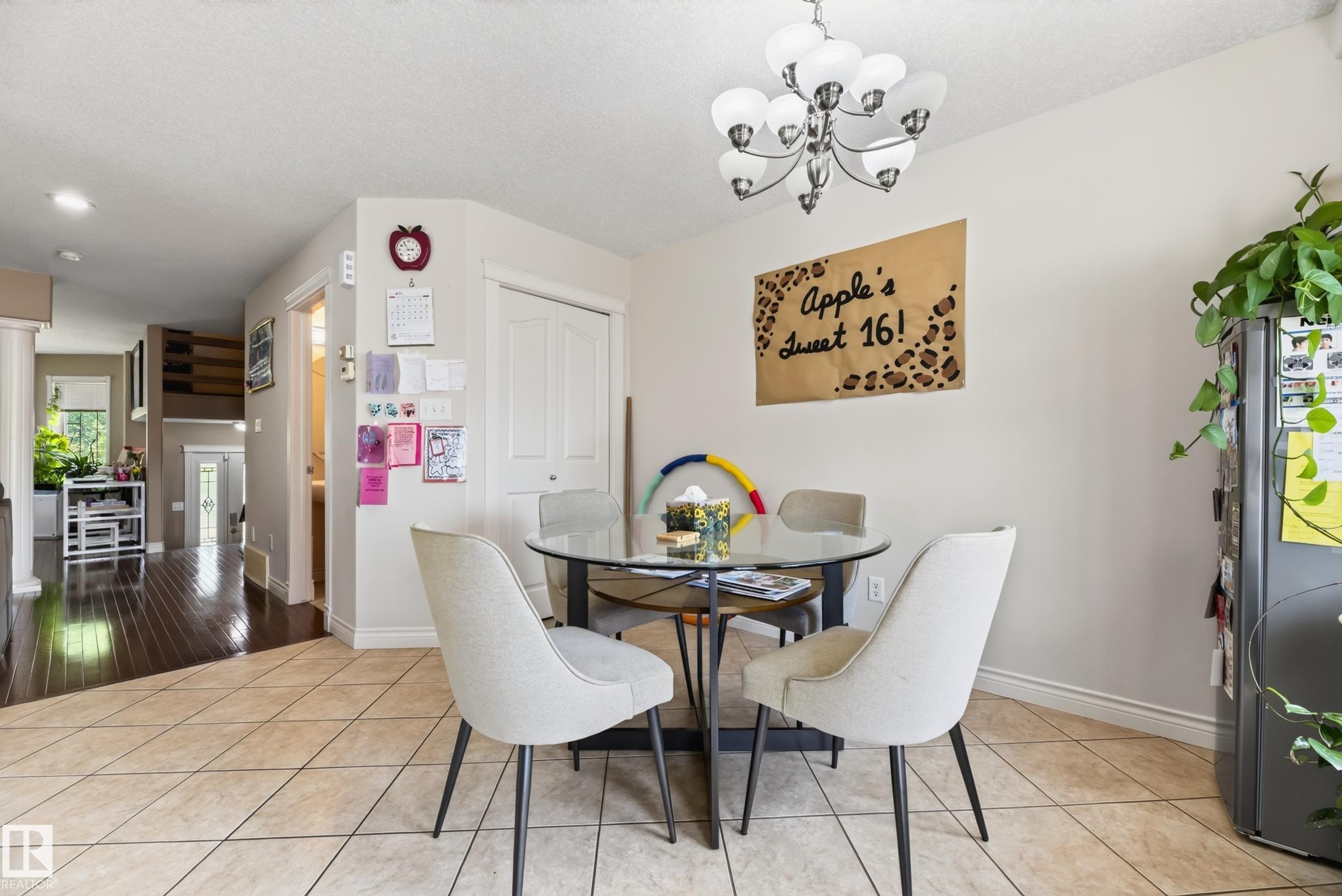 6514 106 Street Nw, Edmonton, AB - Indoor Photo Showing Dining Room