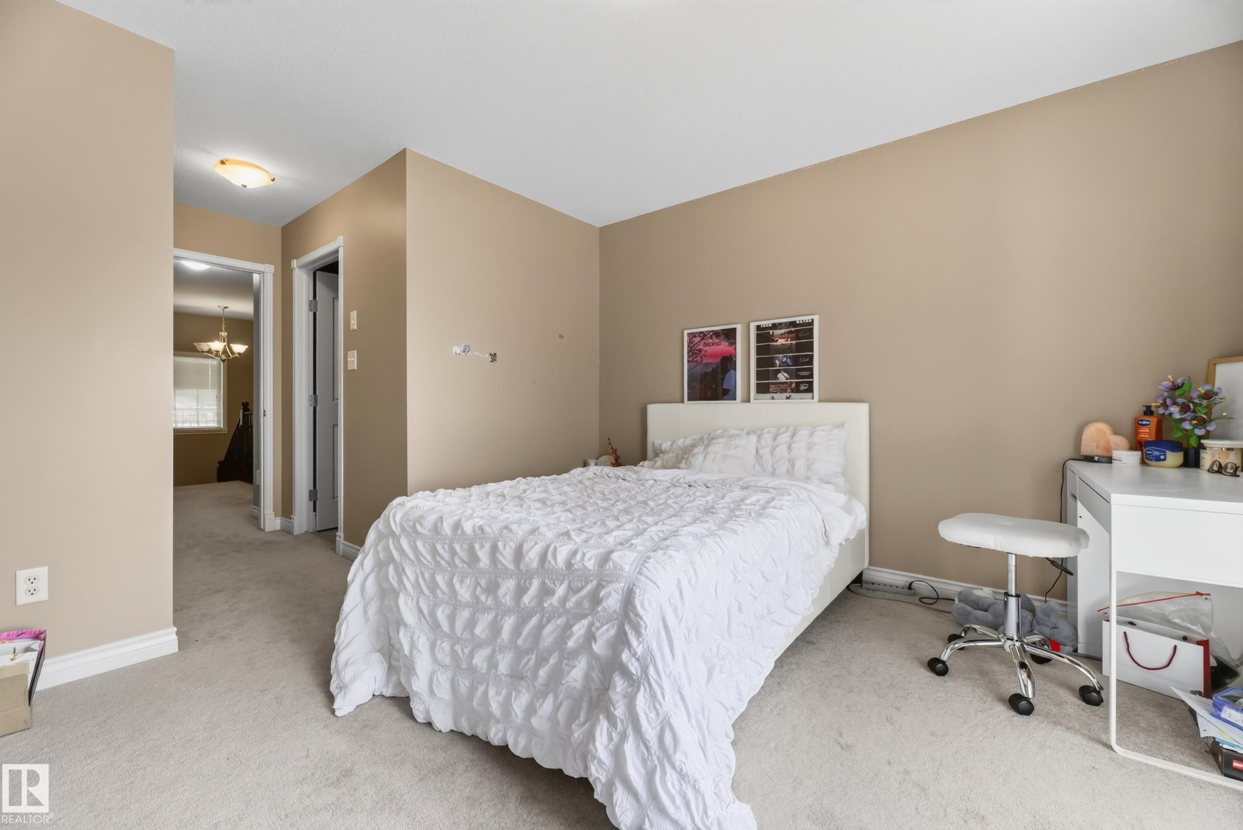 6514 106 Street Nw, Edmonton, AB - Indoor Photo Showing Bedroom