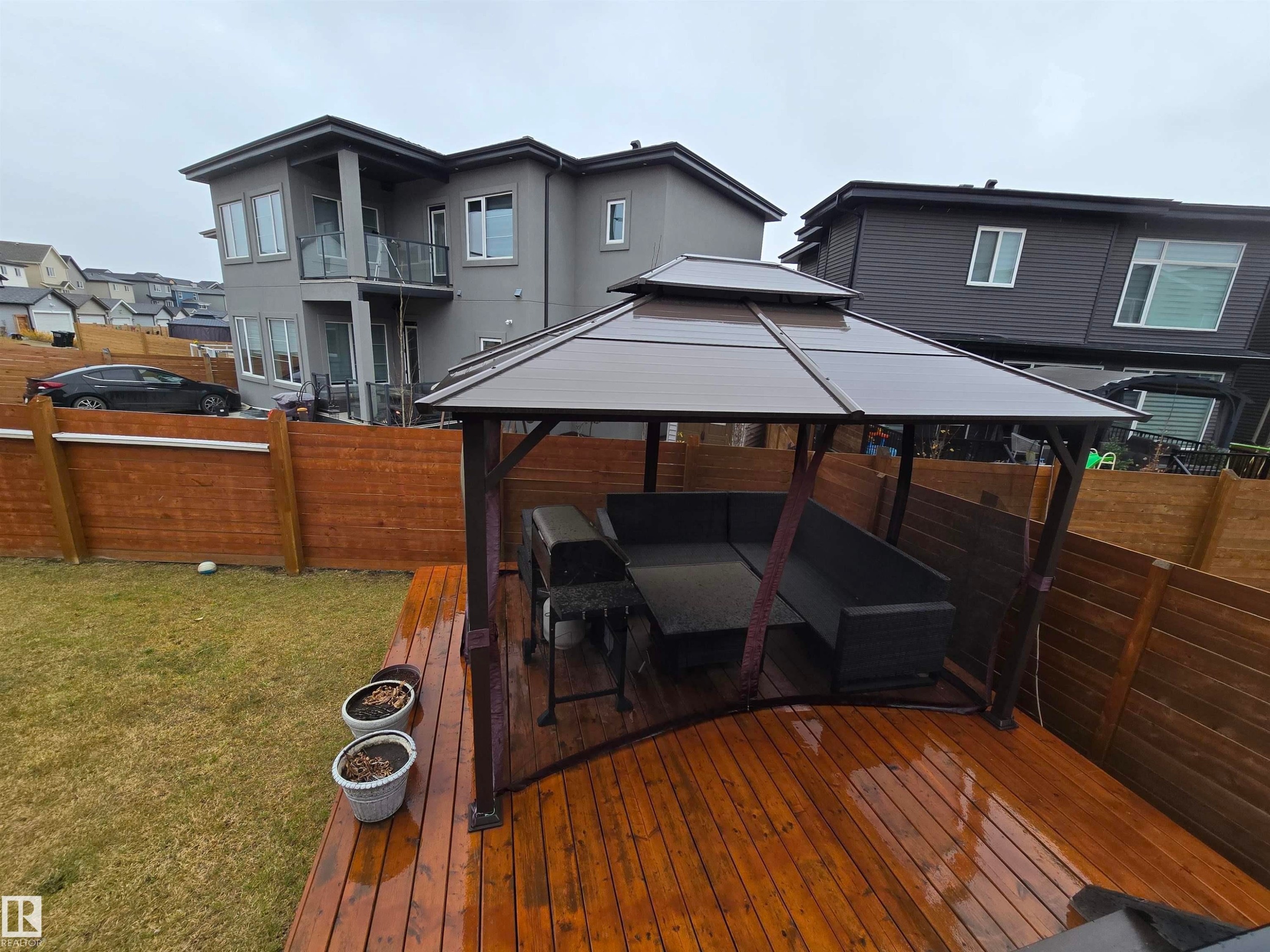 228 36 Street Sw, Edmonton, AB - Outdoor