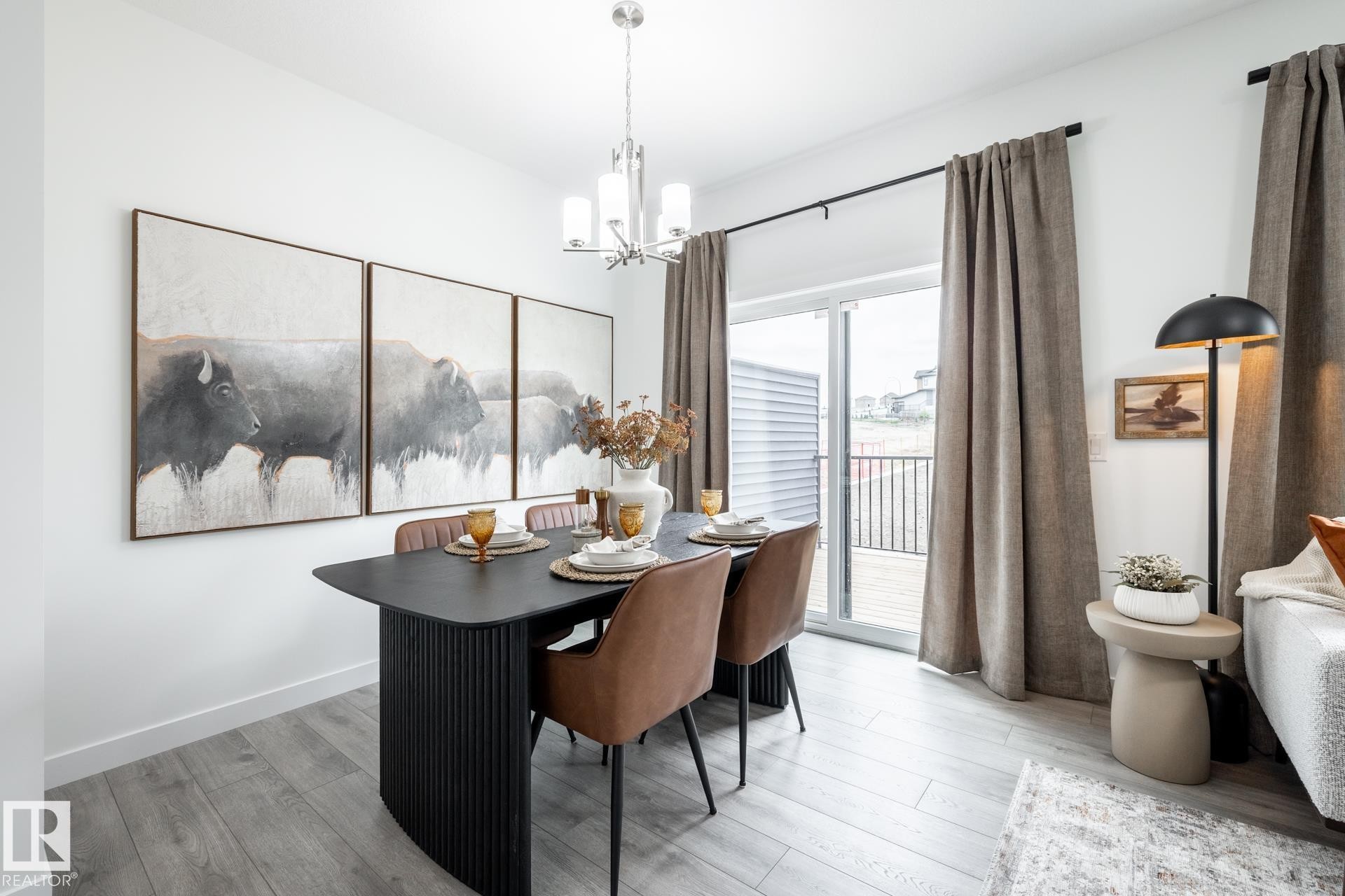 8614 97 Avenue, Morinville, AB - Indoor Photo Showing Dining Room