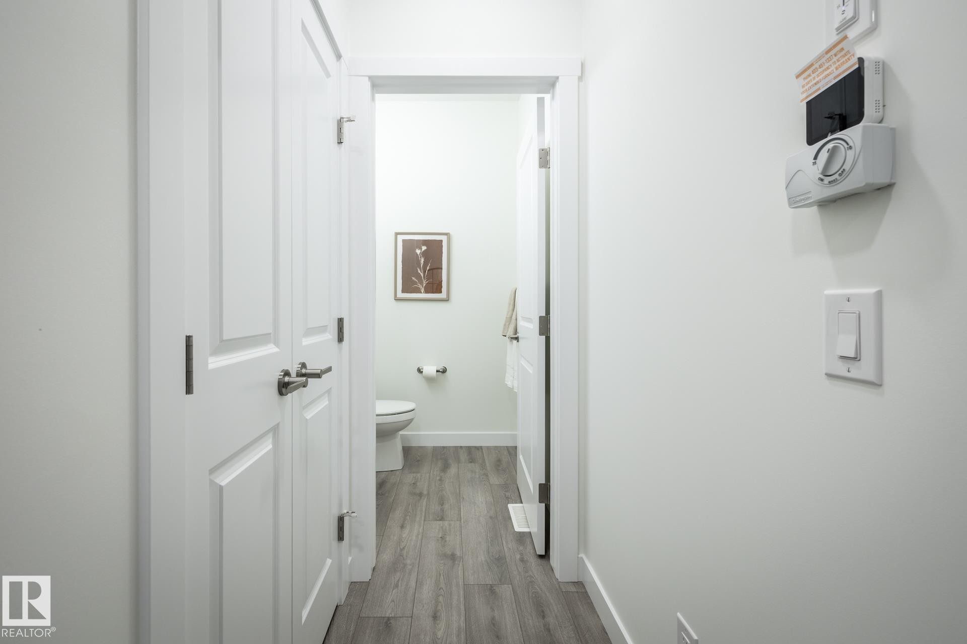 8614 97 Avenue, Morinville, AB - Indoor Photo Showing Other Room
