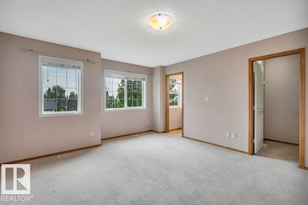4051 33 Street Nw, Edmonton, AB - Indoor Photo Showing Other Room