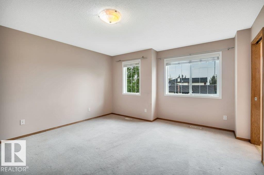 4051 33 Street Nw, Edmonton, AB - Indoor Photo Showing Other Room