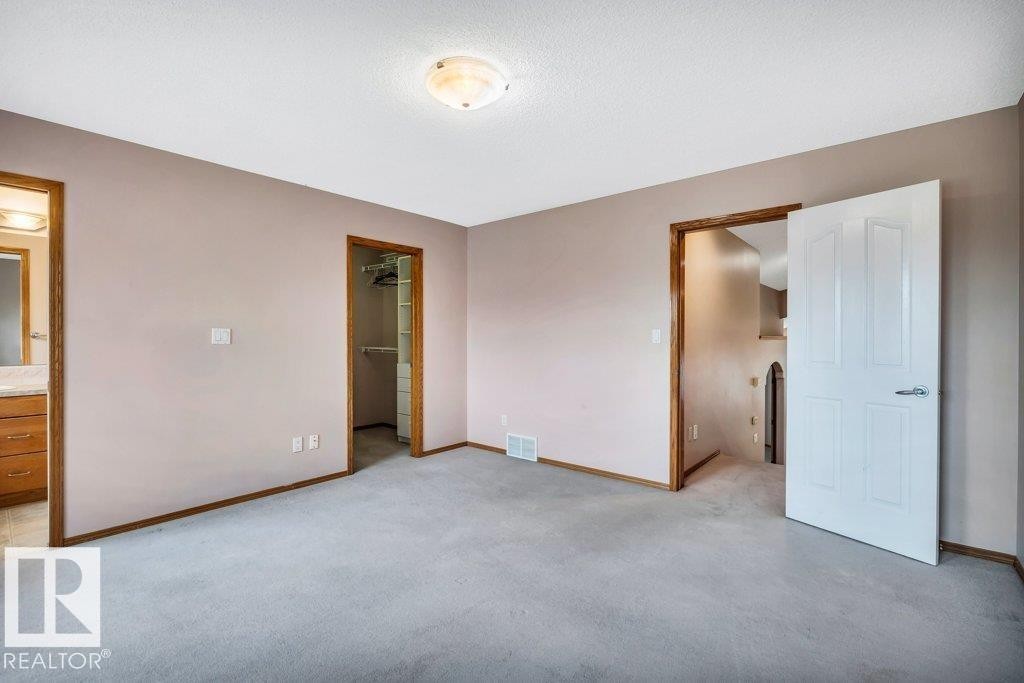 4051 33 Street Nw, Edmonton, AB - Indoor Photo Showing Other Room