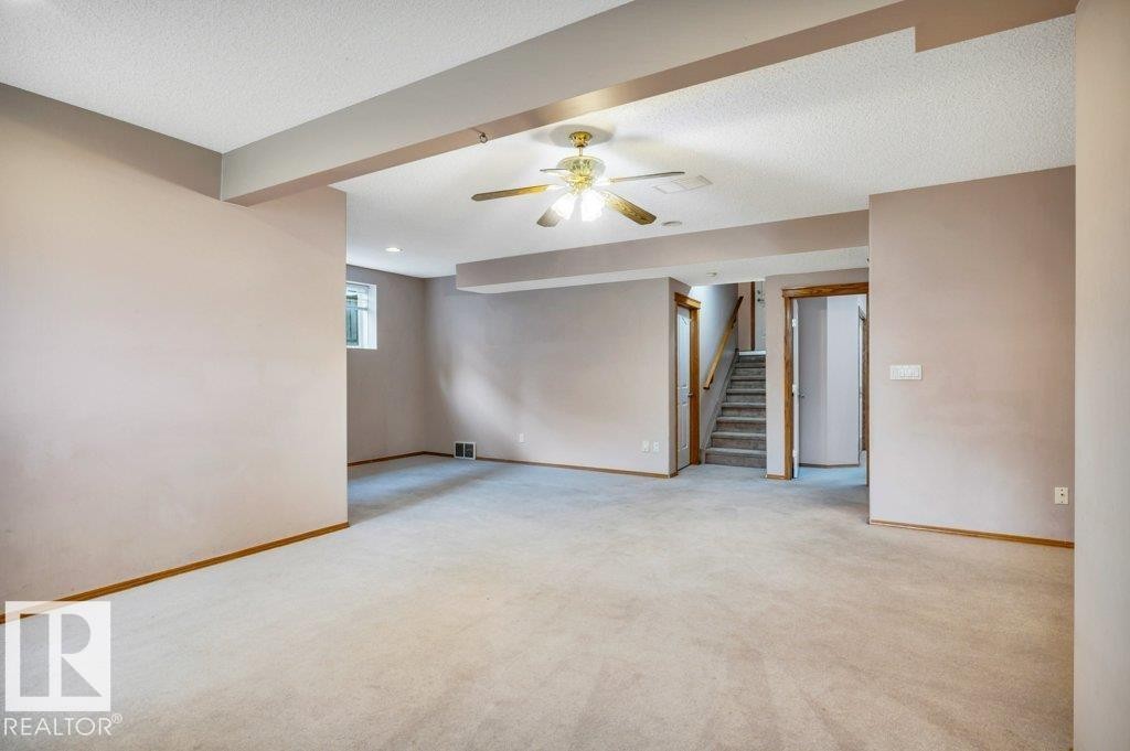 4051 33 Street Nw, Edmonton, AB - Indoor Photo Showing Other Room