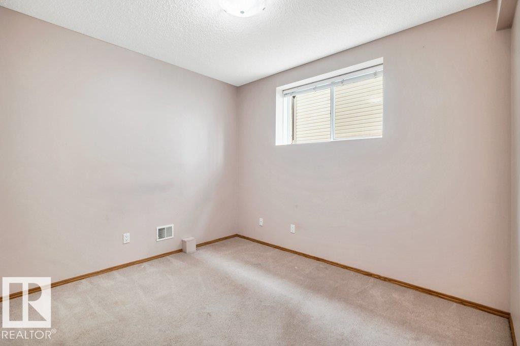4051 33 Street Nw, Edmonton, AB - Indoor Photo Showing Other Room