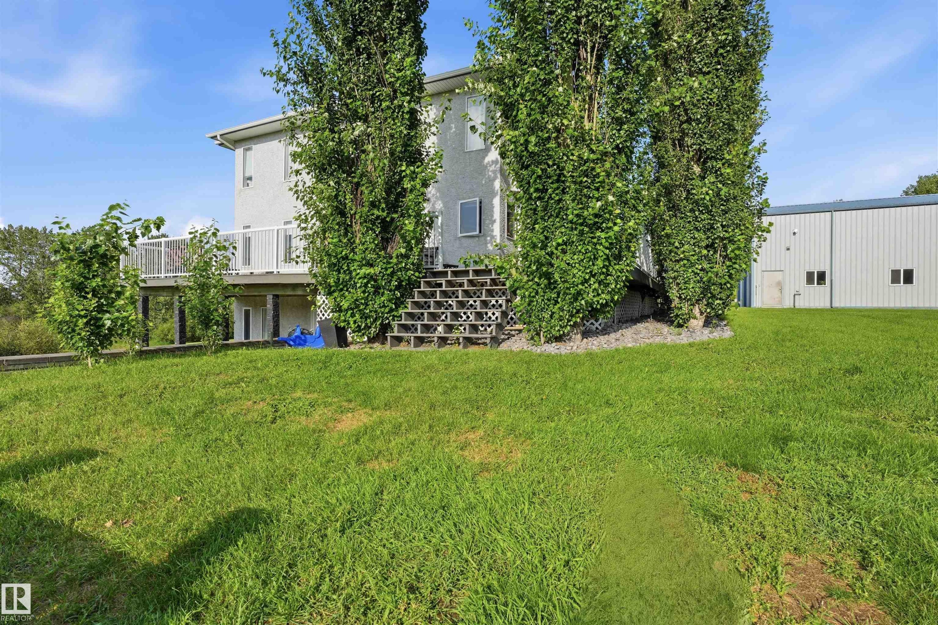 #43 27507 Twp Road 544, Rural Sturgeon County, AB - Outdoor