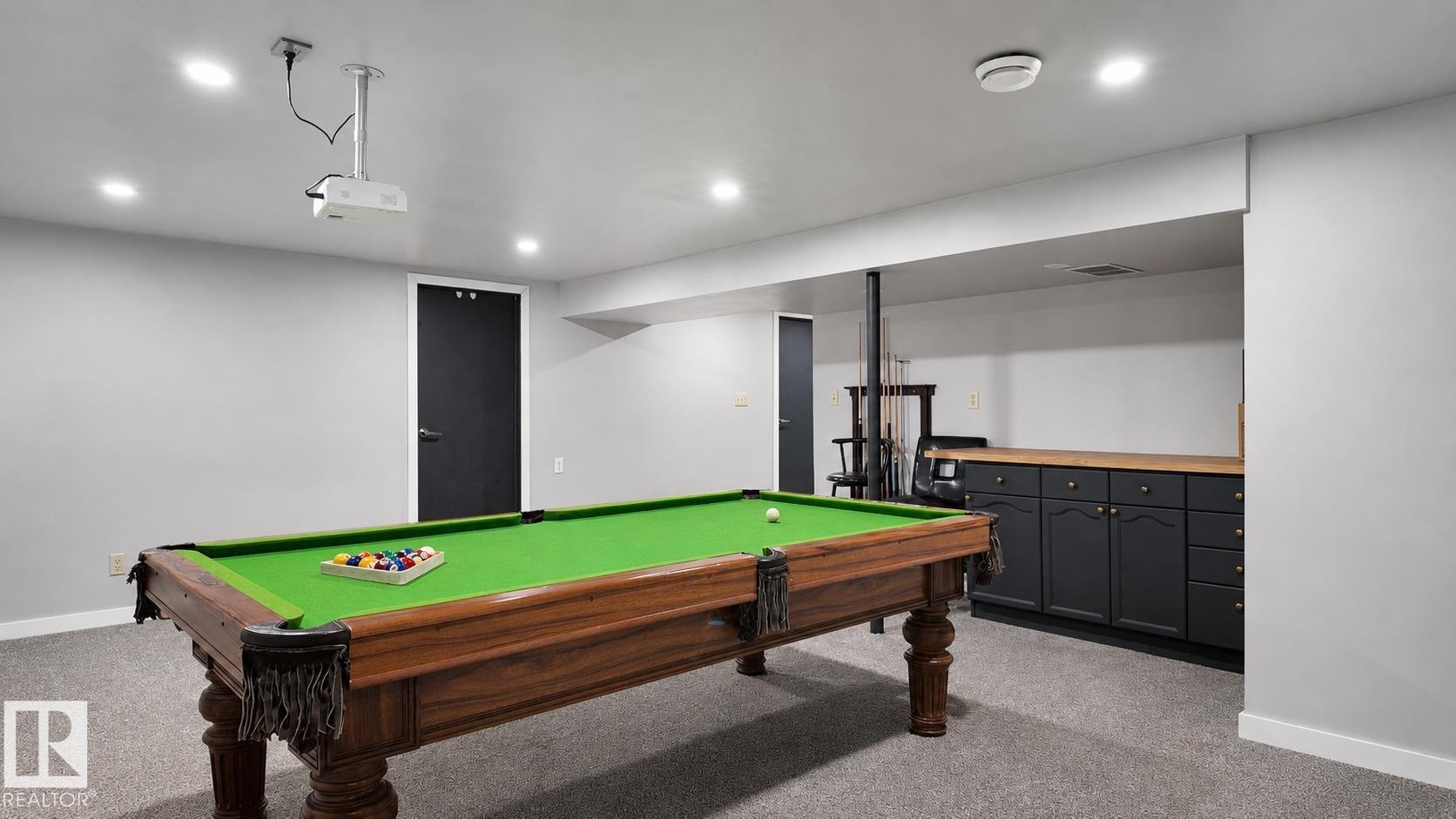 16608 109 Street Nw, Edmonton, AB - Indoor Photo Showing Other Room