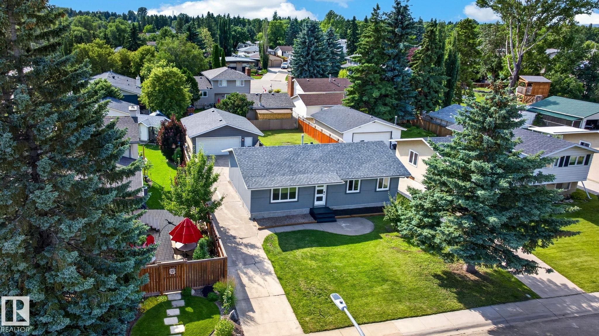 4 Glacier Crescent, Sherwood Park, AB - Outdoor