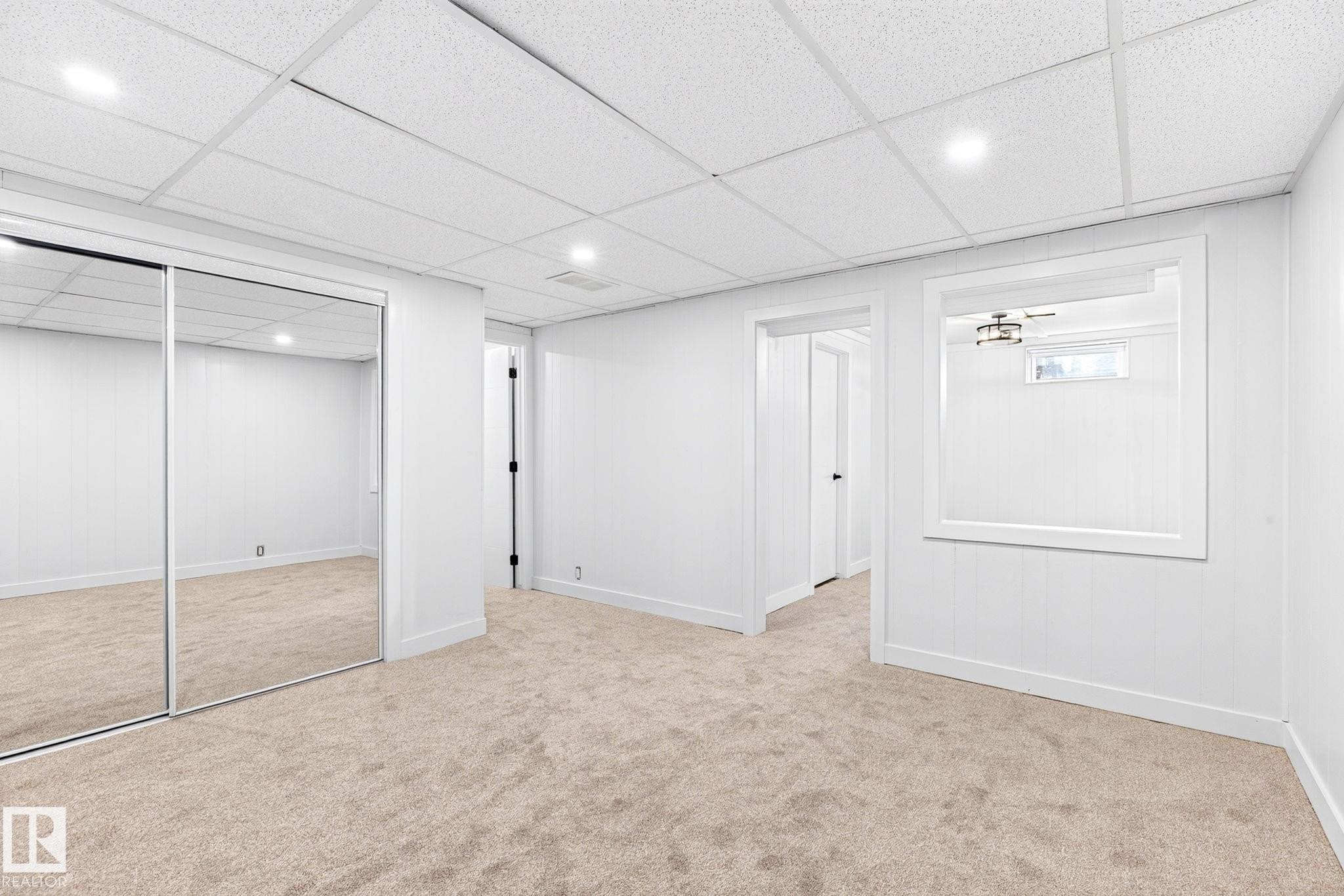 4 Glacier Crescent, Sherwood Park, AB - Indoor Photo Showing Other Room