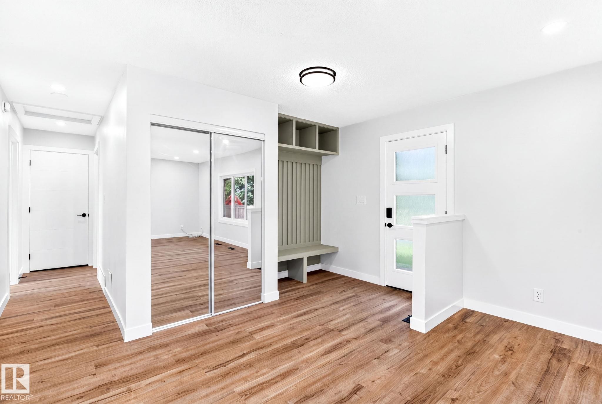 4 Glacier Crescent, Sherwood Park, AB - Indoor Photo Showing Other Room