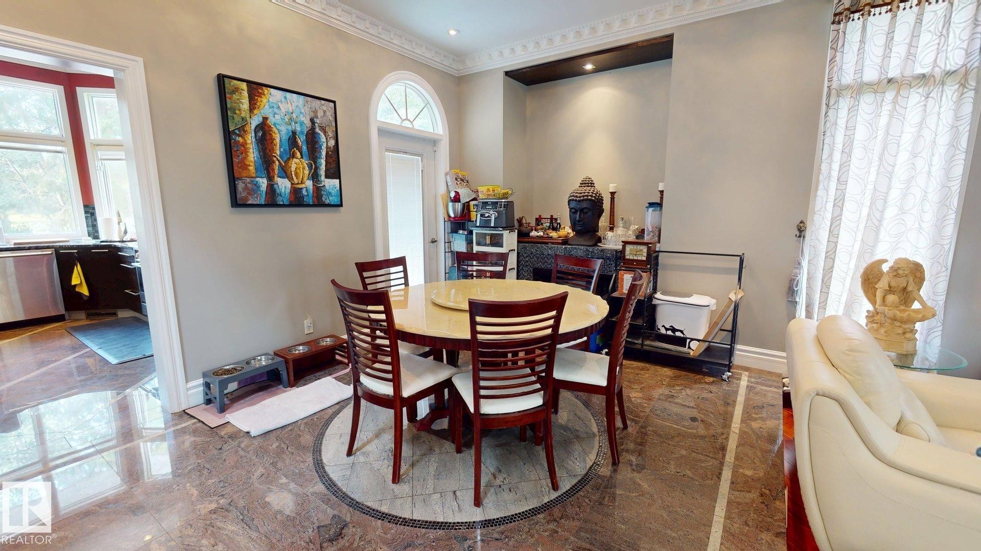 852 Wheeler Road Nw, Edmonton, AB - Indoor Photo Showing Dining Room