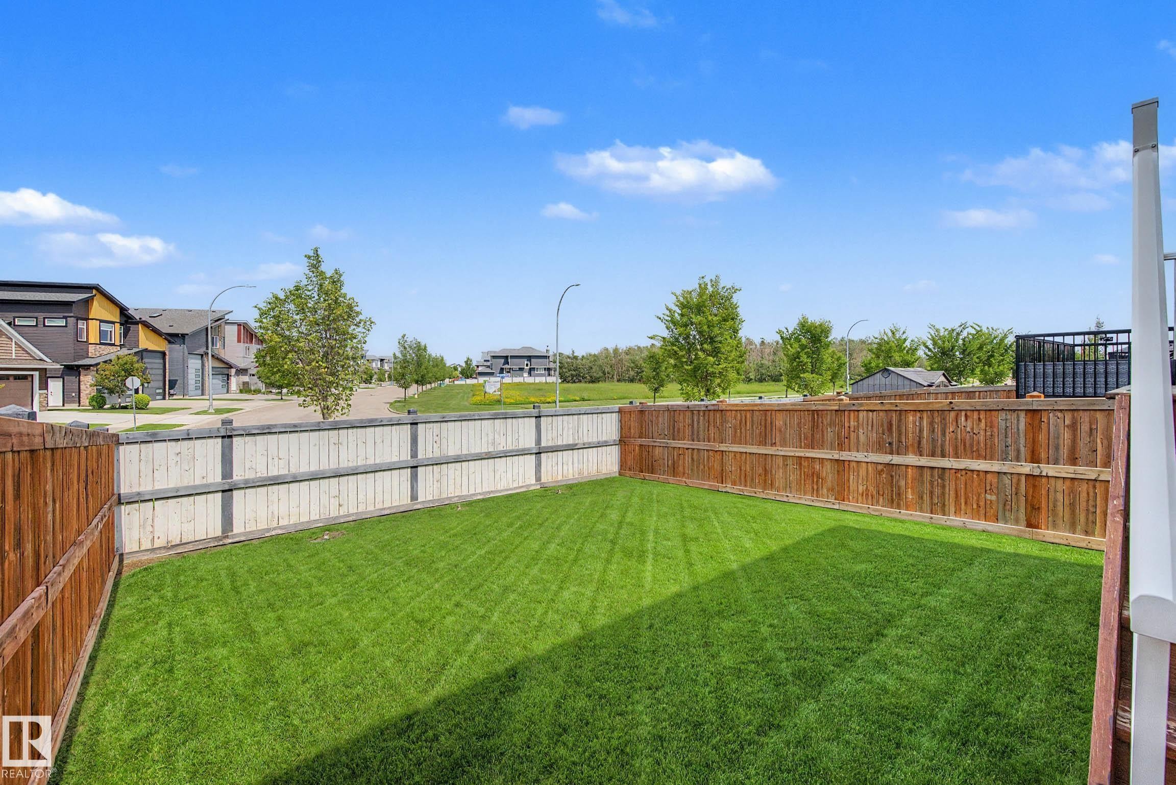 924 Morris Way, Leduc, AB - Outdoor