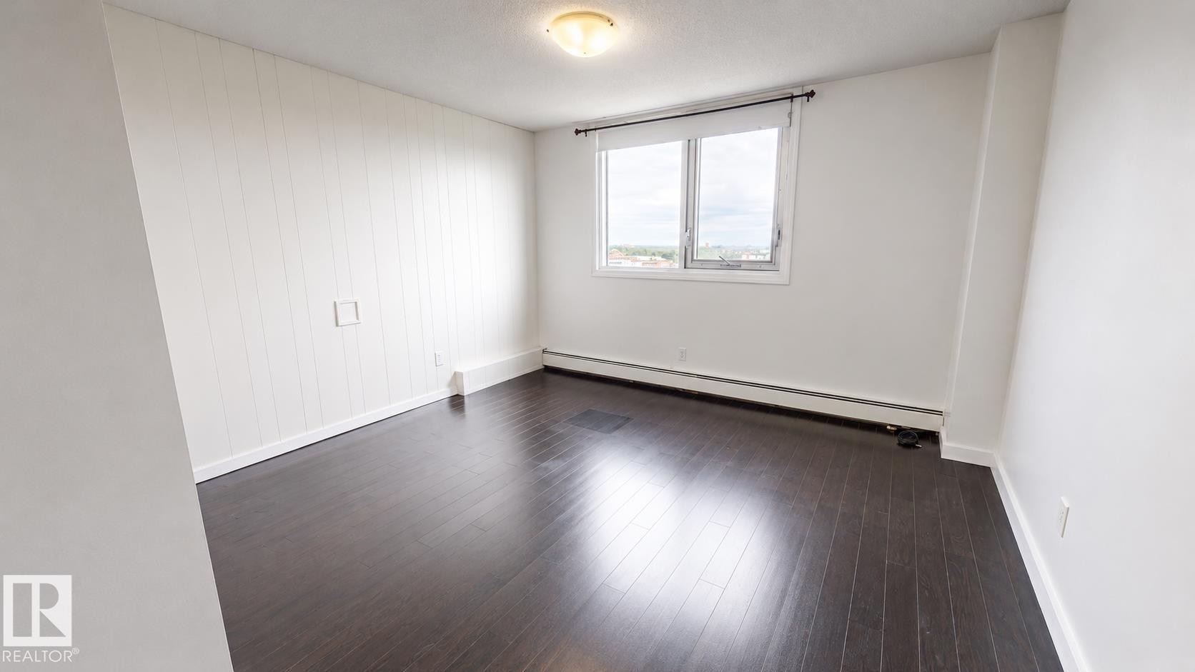#1305 10160 116 St Nw, Edmonton, AB - Indoor Photo Showing Other Room