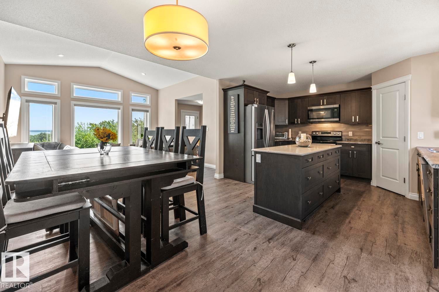 60020 Range Road 460, Rural Bonnyville M.D., AB - Indoor