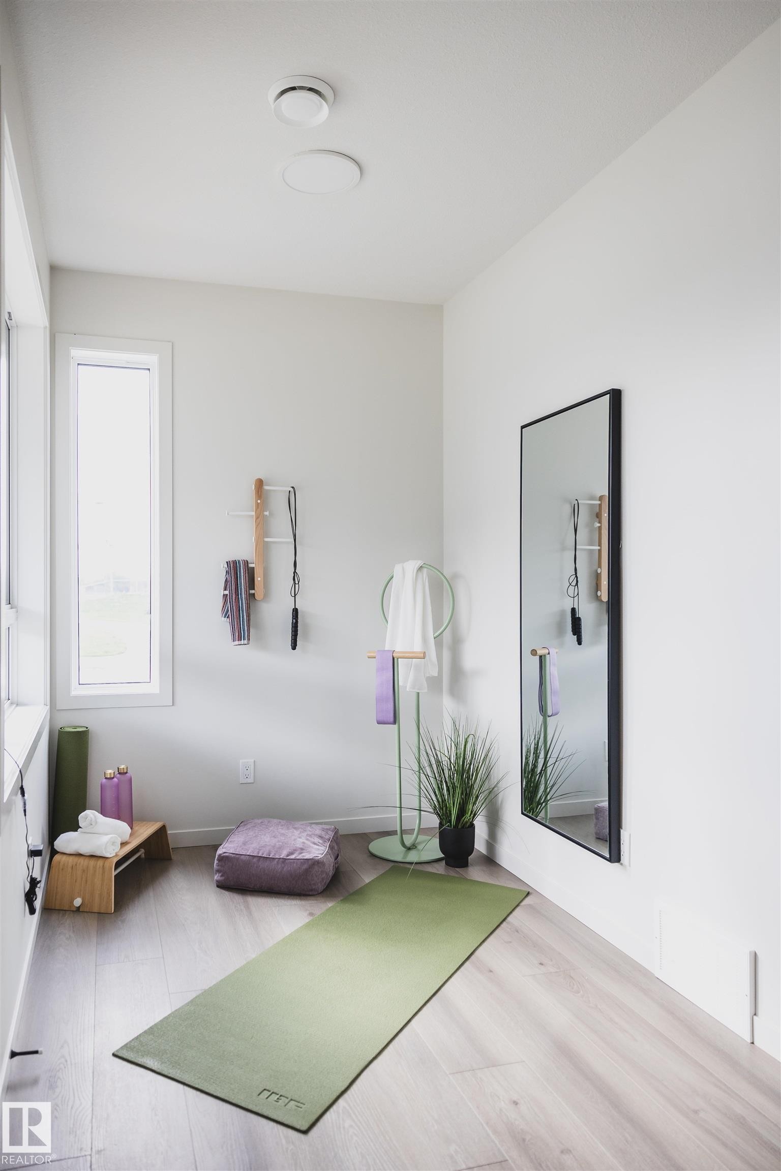 7 Roseburn Trail, Fort Saskatchewan, AB - Indoor Photo Showing Bedroom