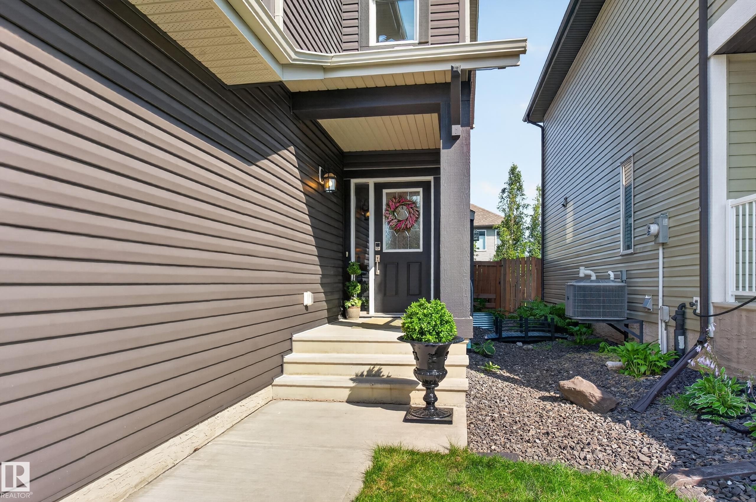 14 Sunbury Place, Sherwood Park, AB - Outdoor