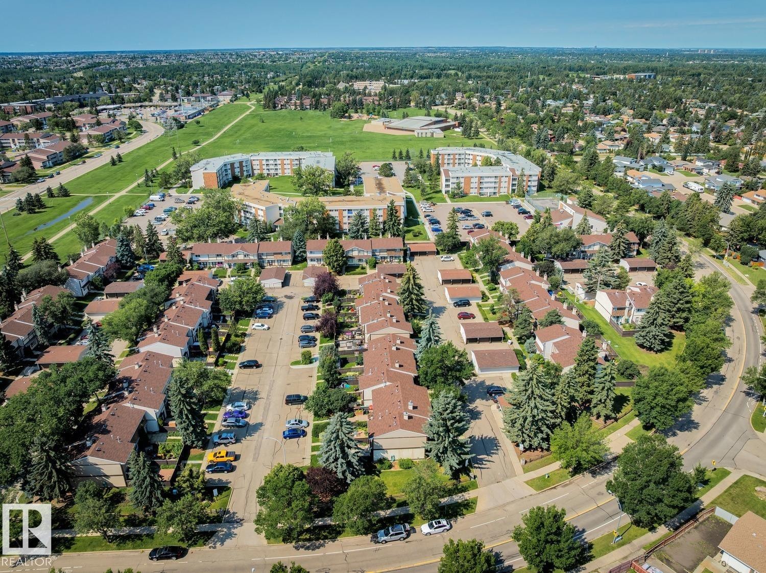 198 Tudor Lane Nw, Edmonton, AB - Outdoor With View
