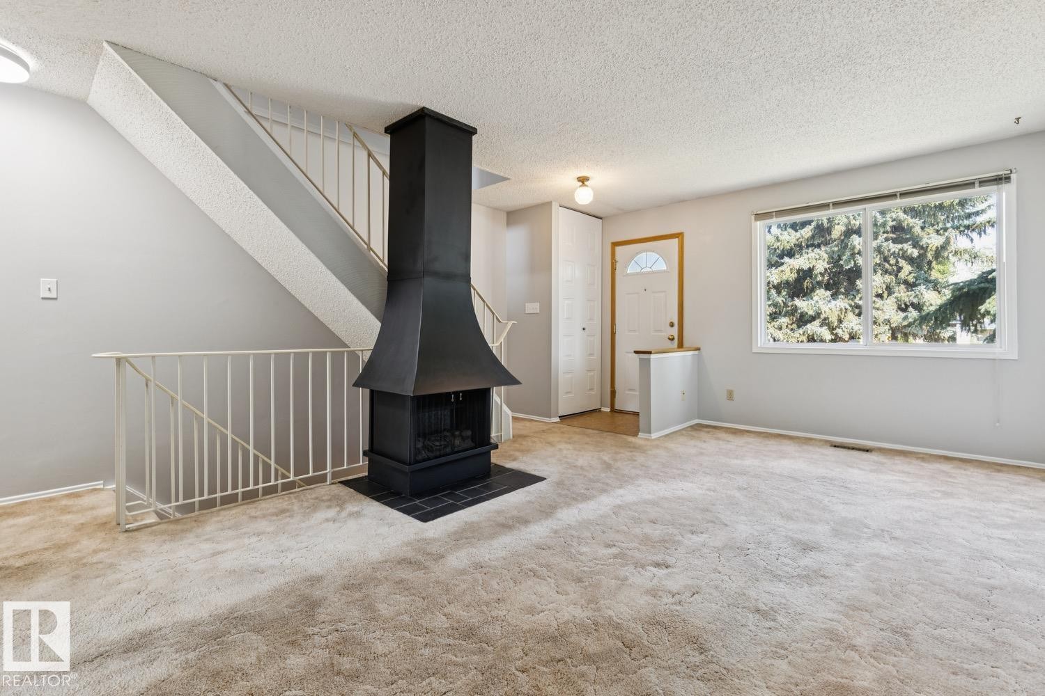 198 Tudor Lane Nw, Edmonton, AB - Indoor With Fireplace