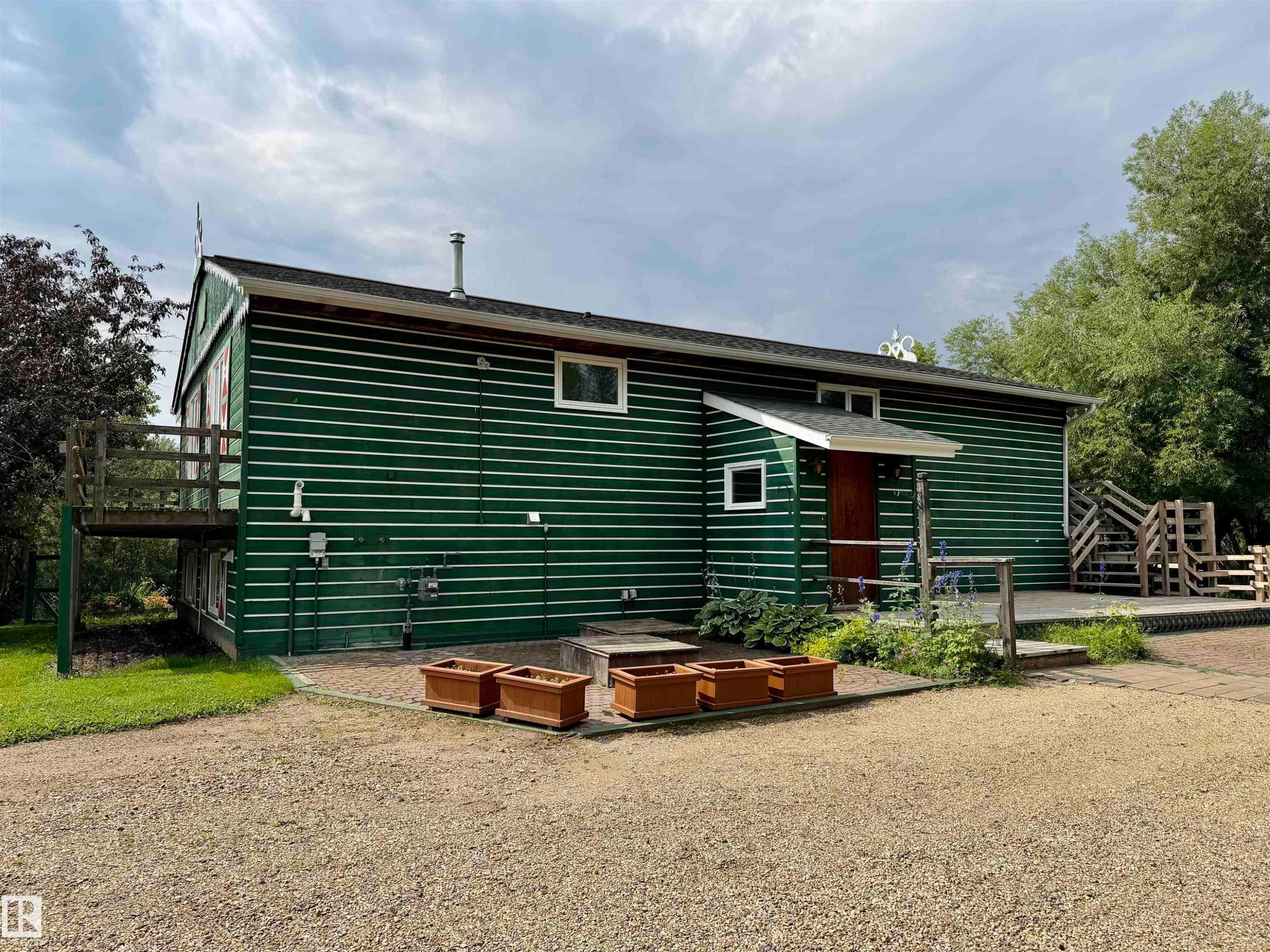 54046 Rge Road 213, Rural Strathcona County, AB - Outdoor