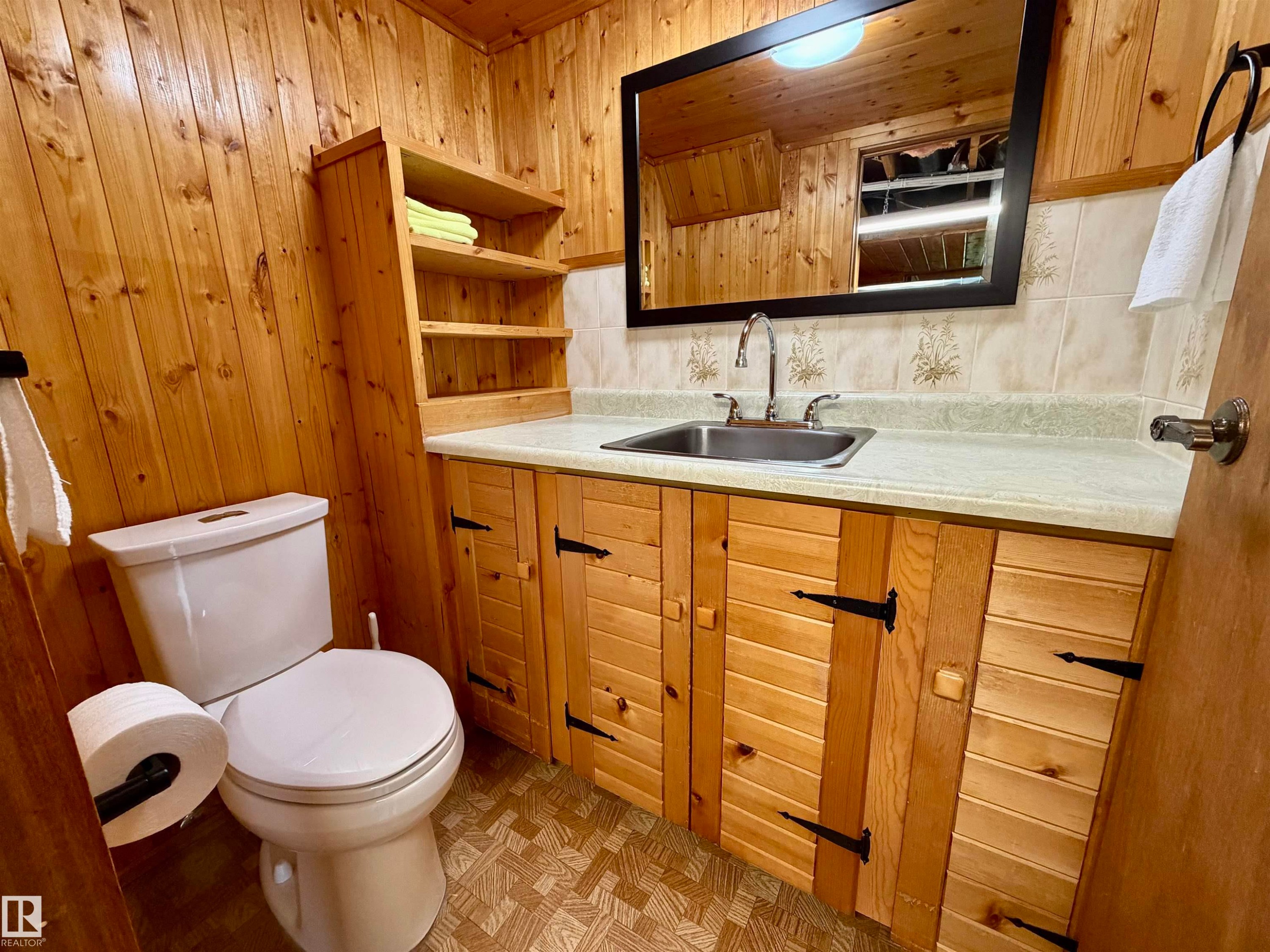 Basement 2 piece - 54046 Rge Road 213, Rural Strathcona County, AB - Indoor Photo Showing Bathroom