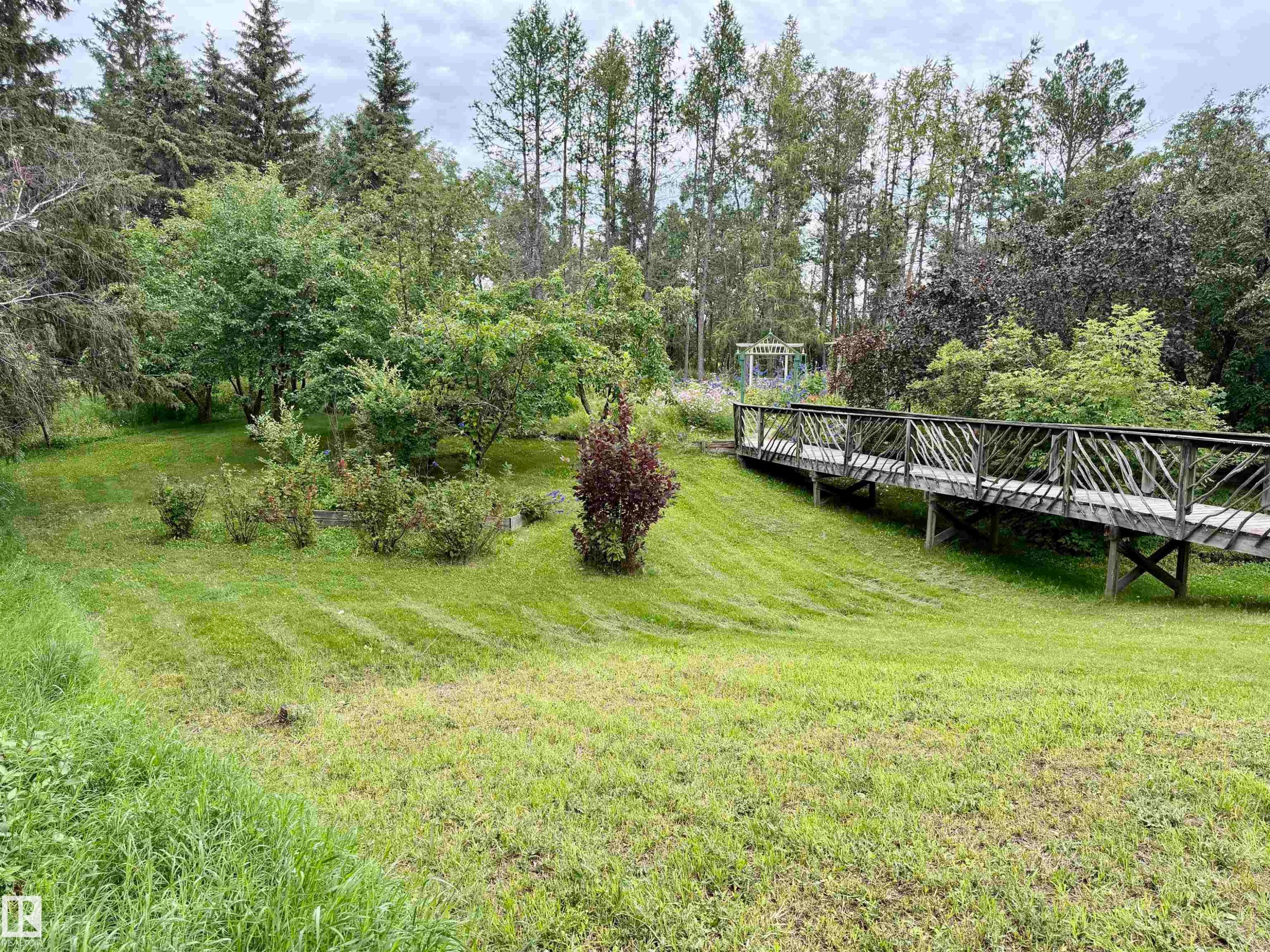 54046 Rge Road 213, Rural Strathcona County, AB - Outdoor