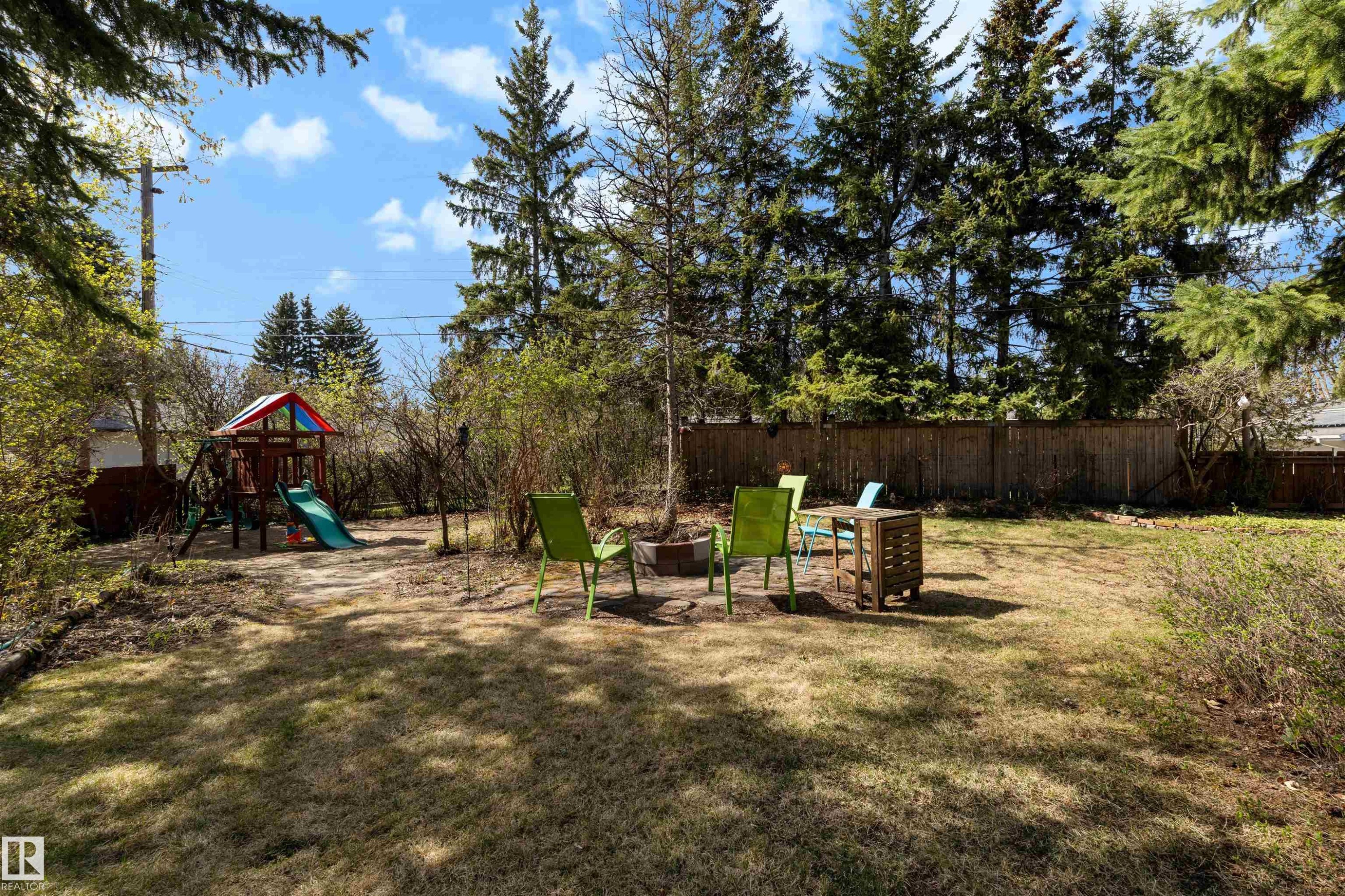 8 Garland Place, St. Albert, AB - Outdoor