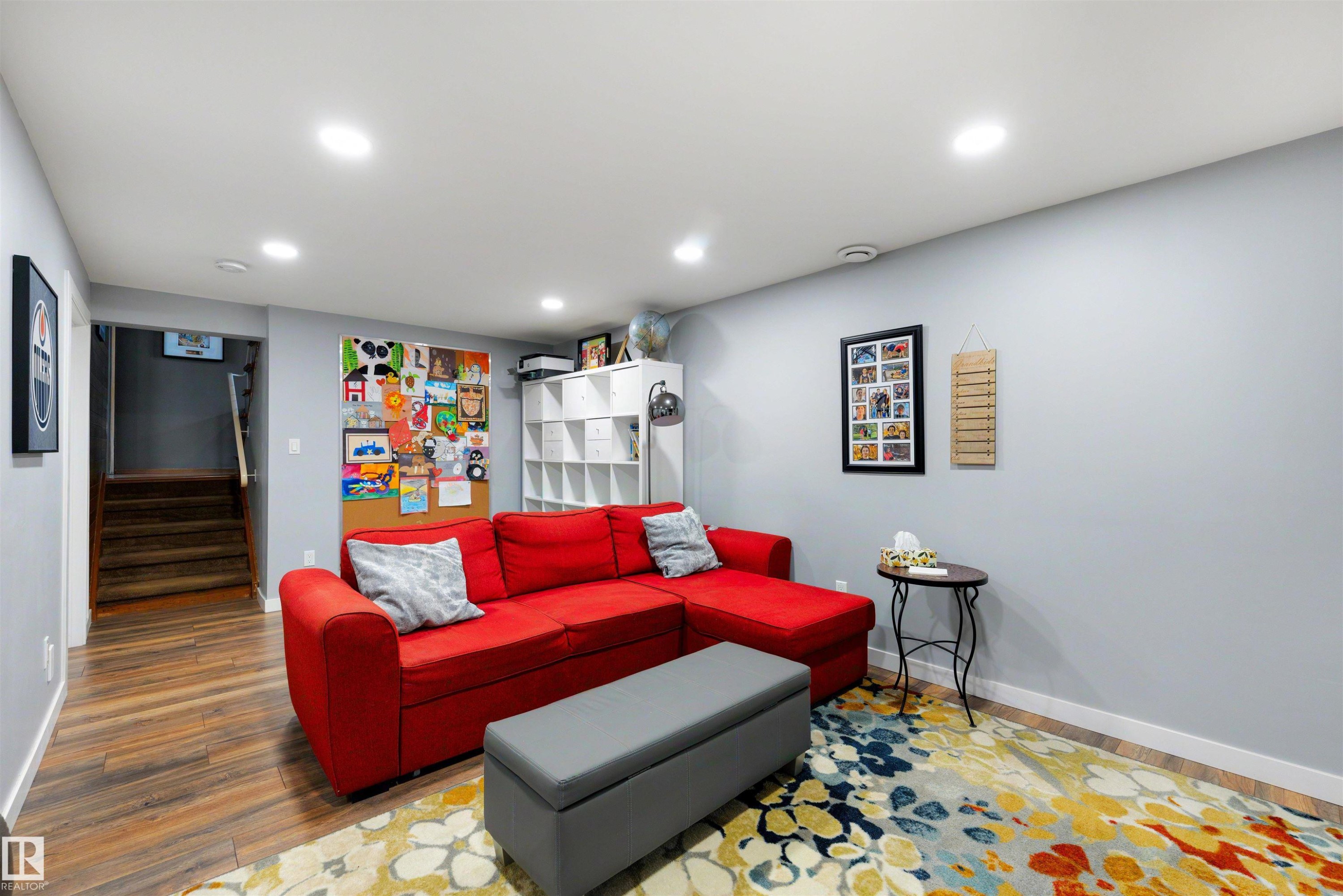 8 Garland Place, St. Albert, AB - Indoor Photo Showing Other Room