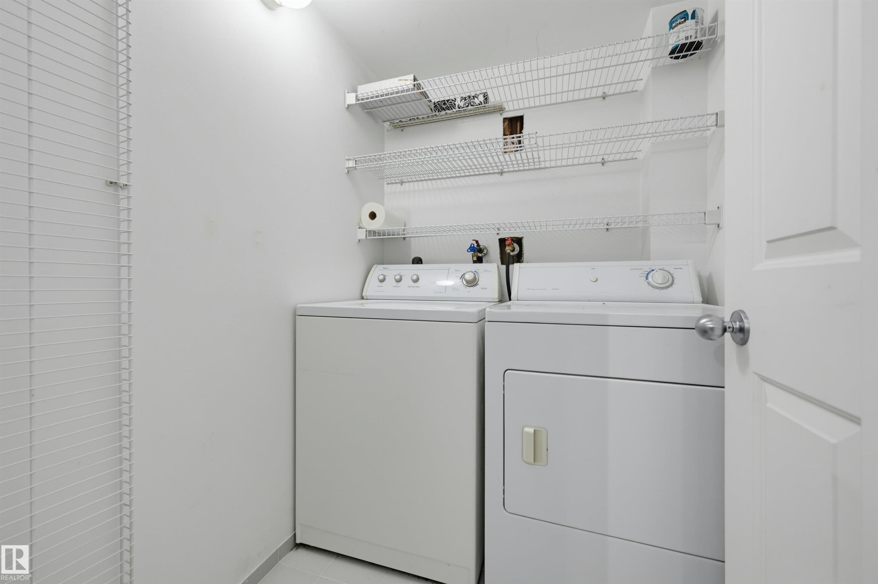 #502 10545 Saskatchewan Dr Nw, Edmonton, AB - Indoor Photo Showing Laundry Room
