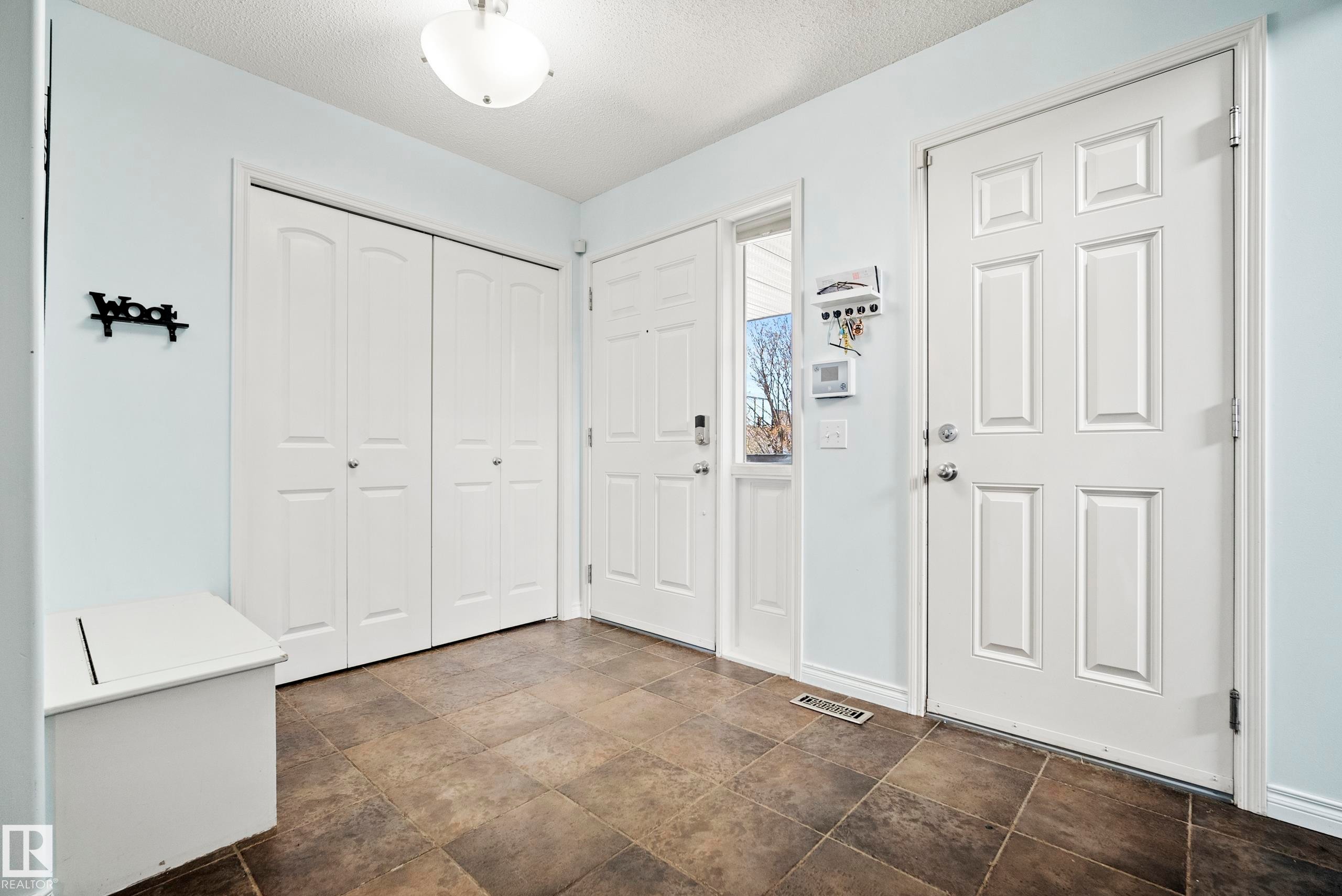 1212 37C Avenue Nw, Edmonton, AB