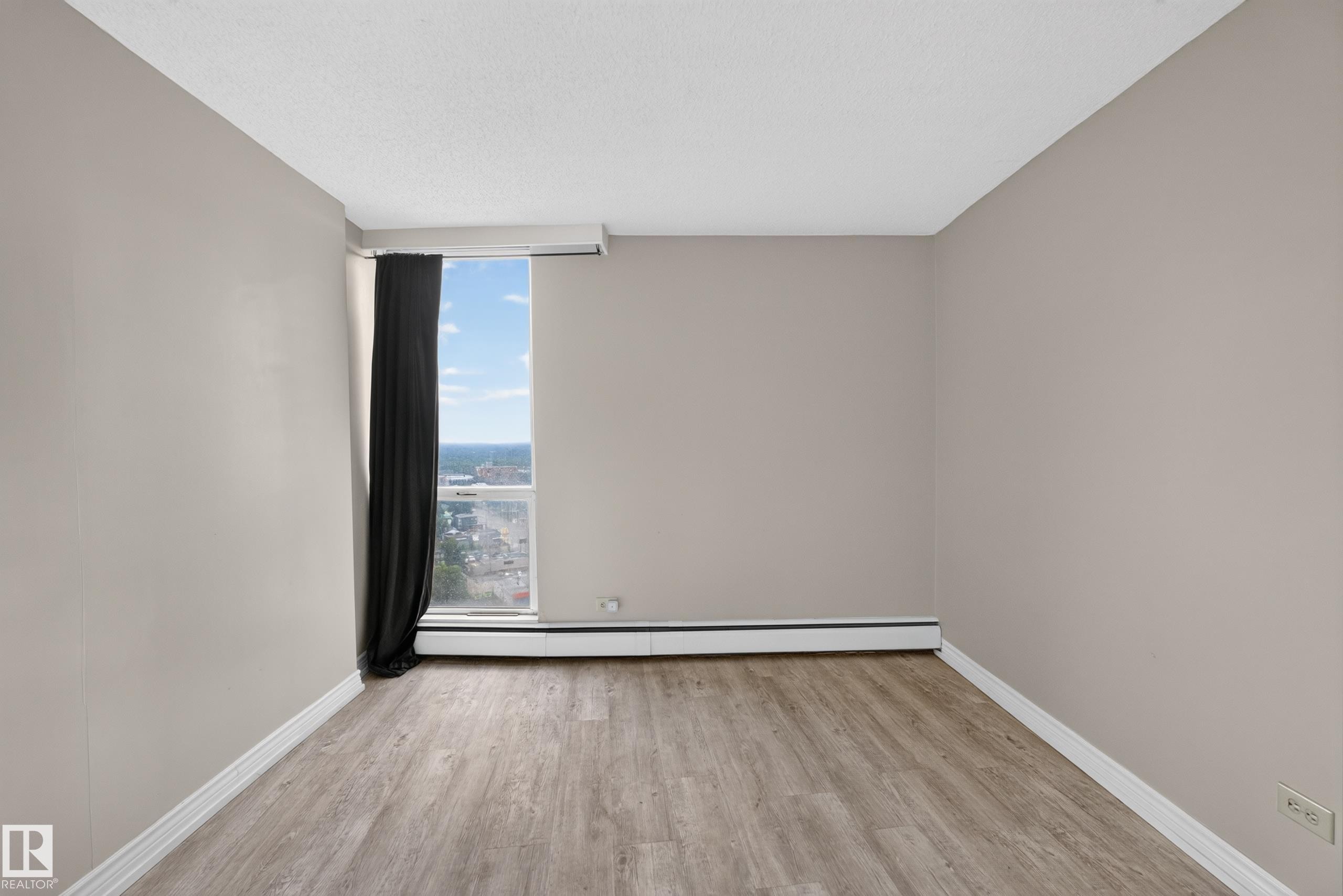 Unstaged - #1804 10883 Saskatchewan Dr Nw, Edmonton, AB - Indoor Photo Showing Other Room