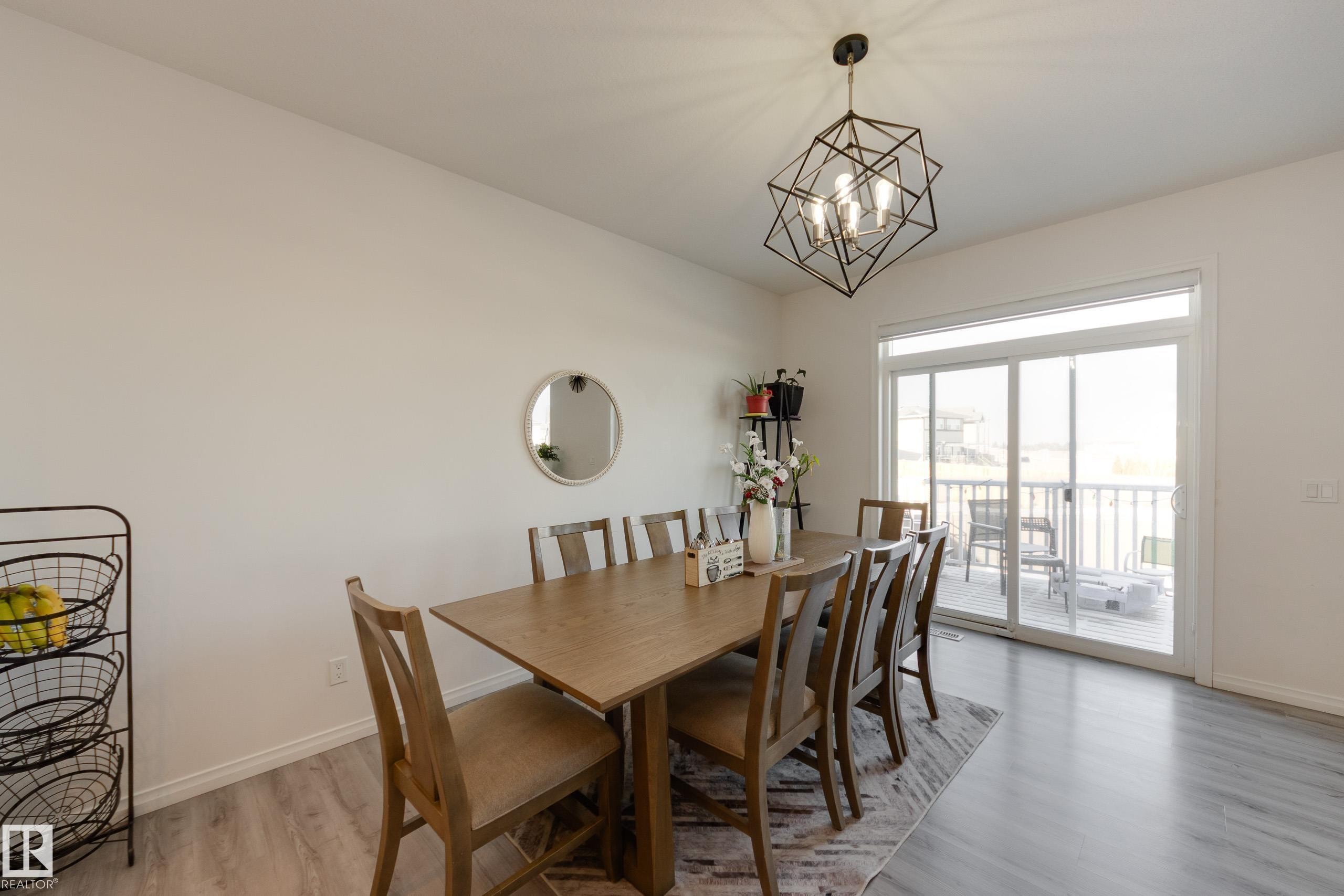 2639 200 Street Nw, Edmonton, AB - Indoor Photo Showing Dining Room