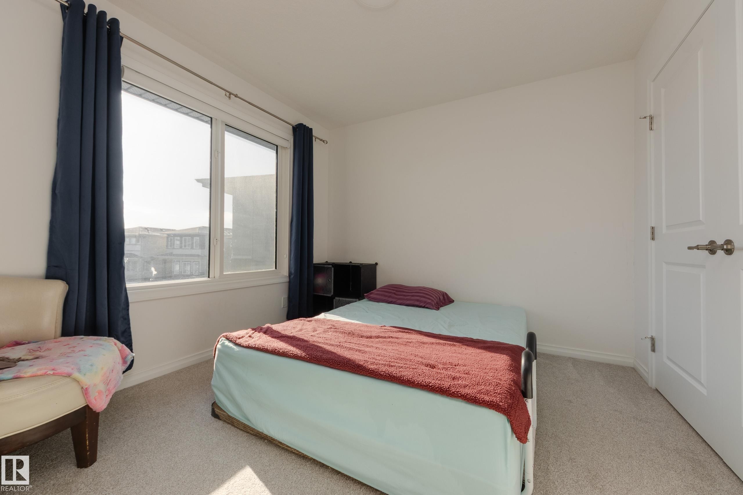 2639 200 Street Nw, Edmonton, AB - Indoor Photo Showing Bedroom