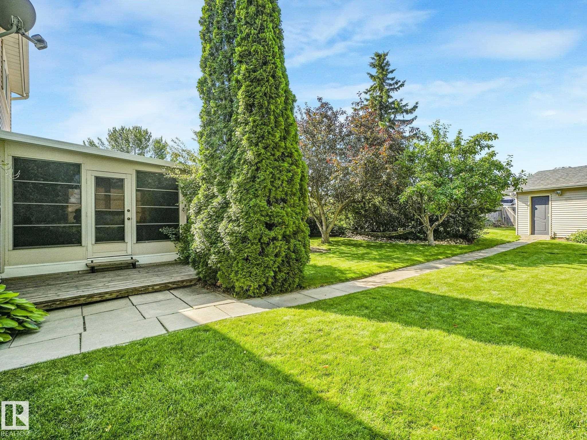 3527 41 Avenue Nw, Edmonton, AB - Outdoor