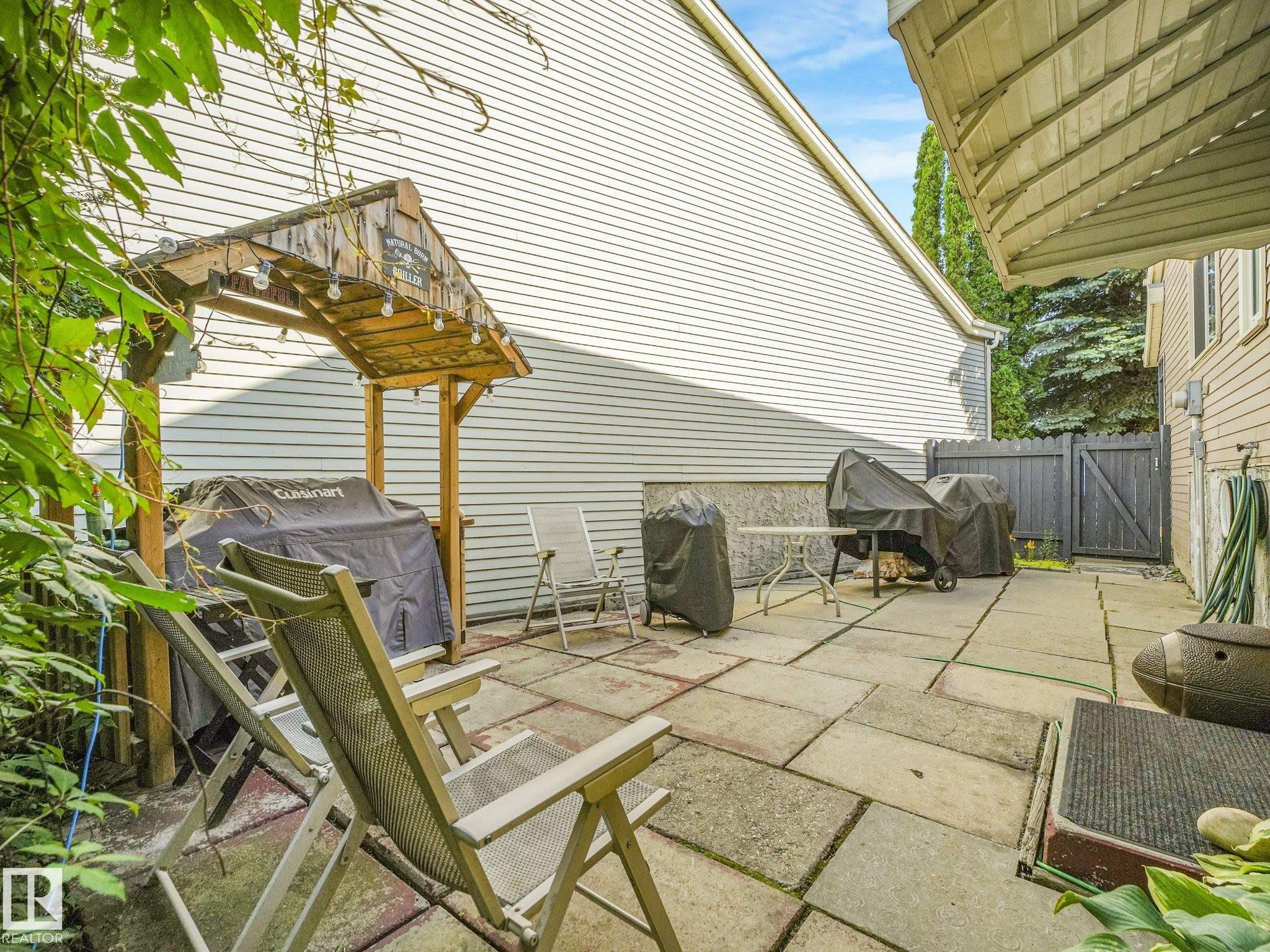 3527 41 Avenue Nw, Edmonton, AB - Outdoor With Deck Patio Veranda With Exterior