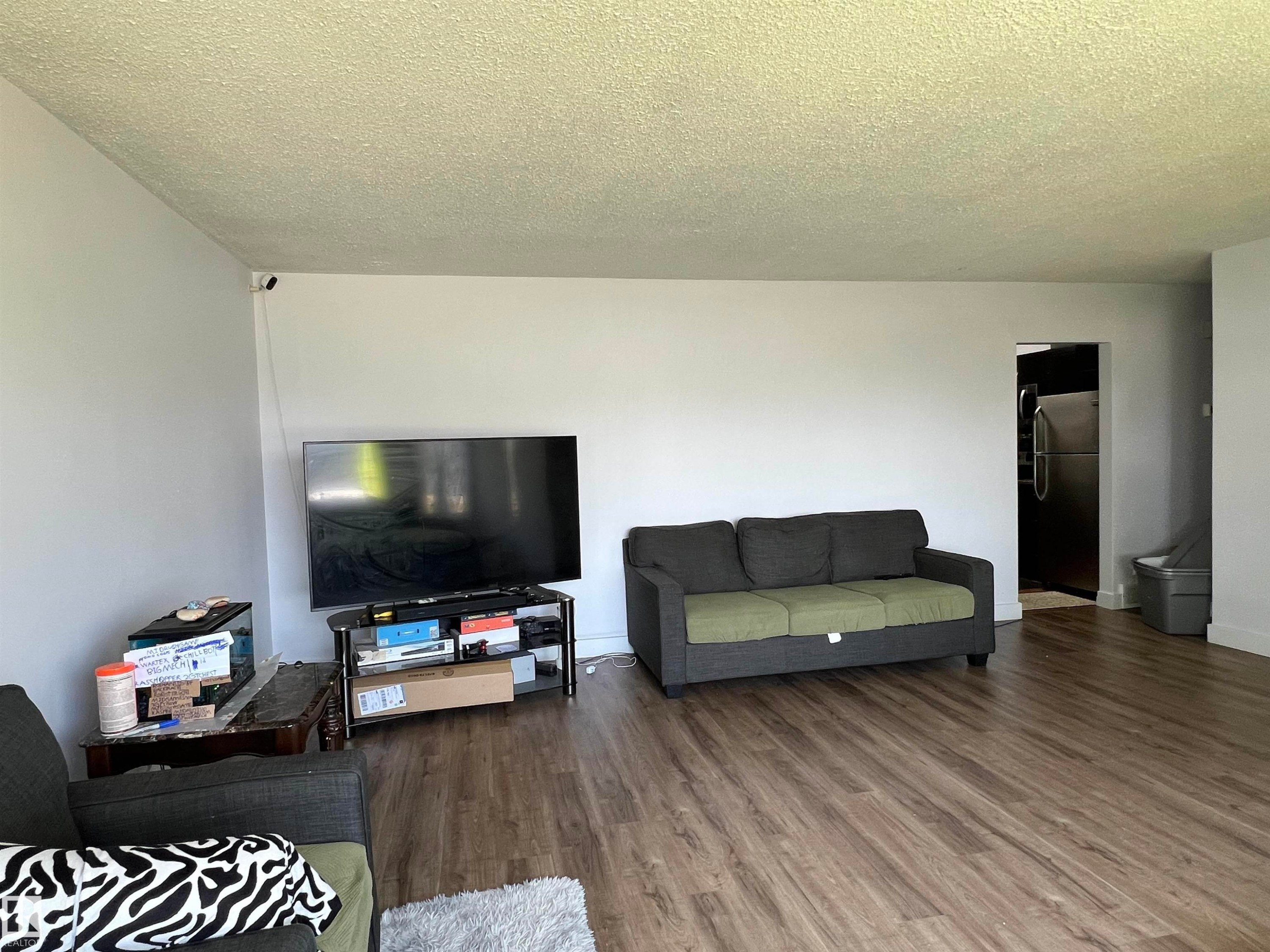 4764 43 St., Drayton Valley, AB - Indoor Photo Showing Living Room