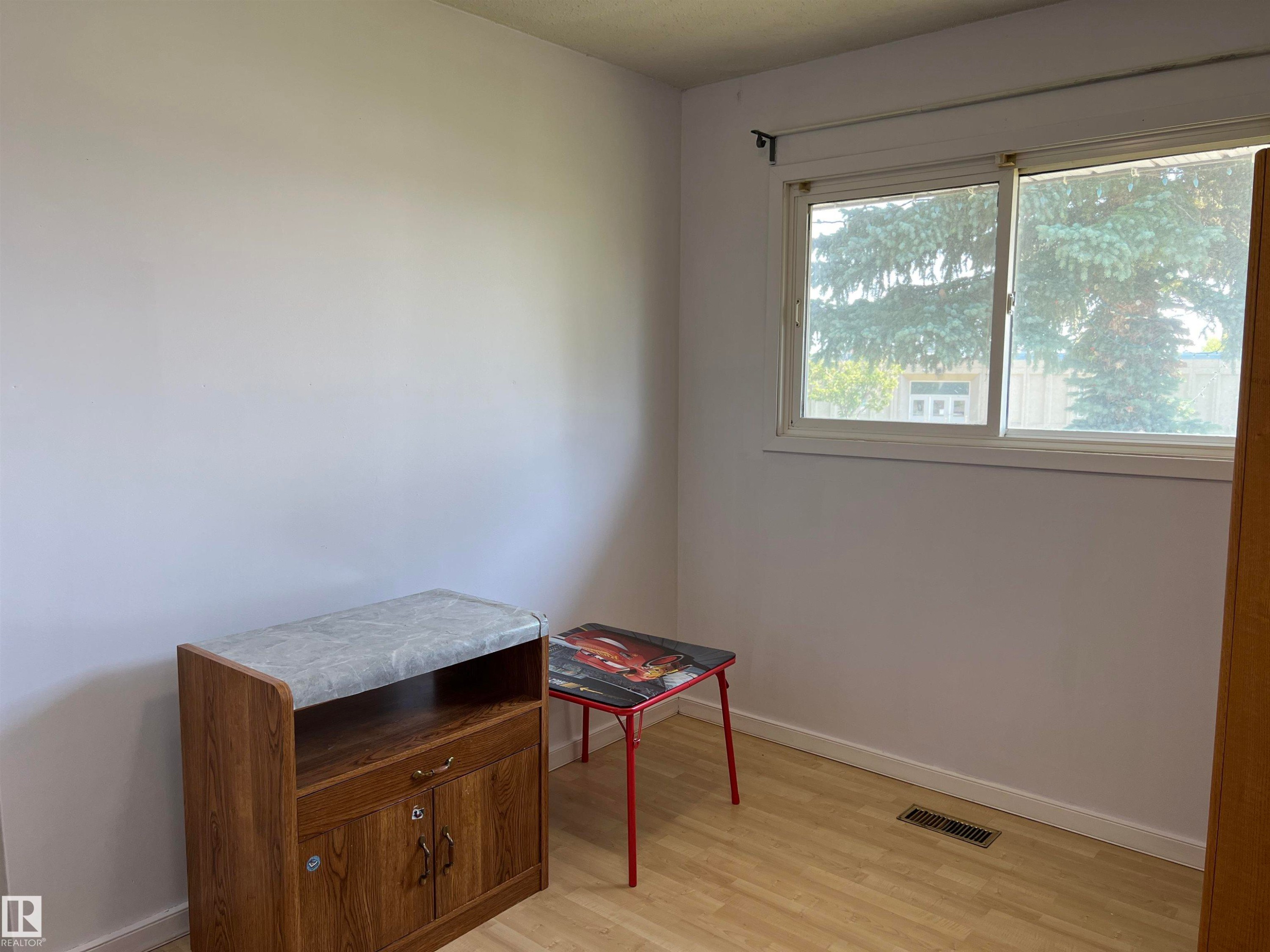 4764 43 St., Drayton Valley, AB - Indoor Photo Showing Other Room