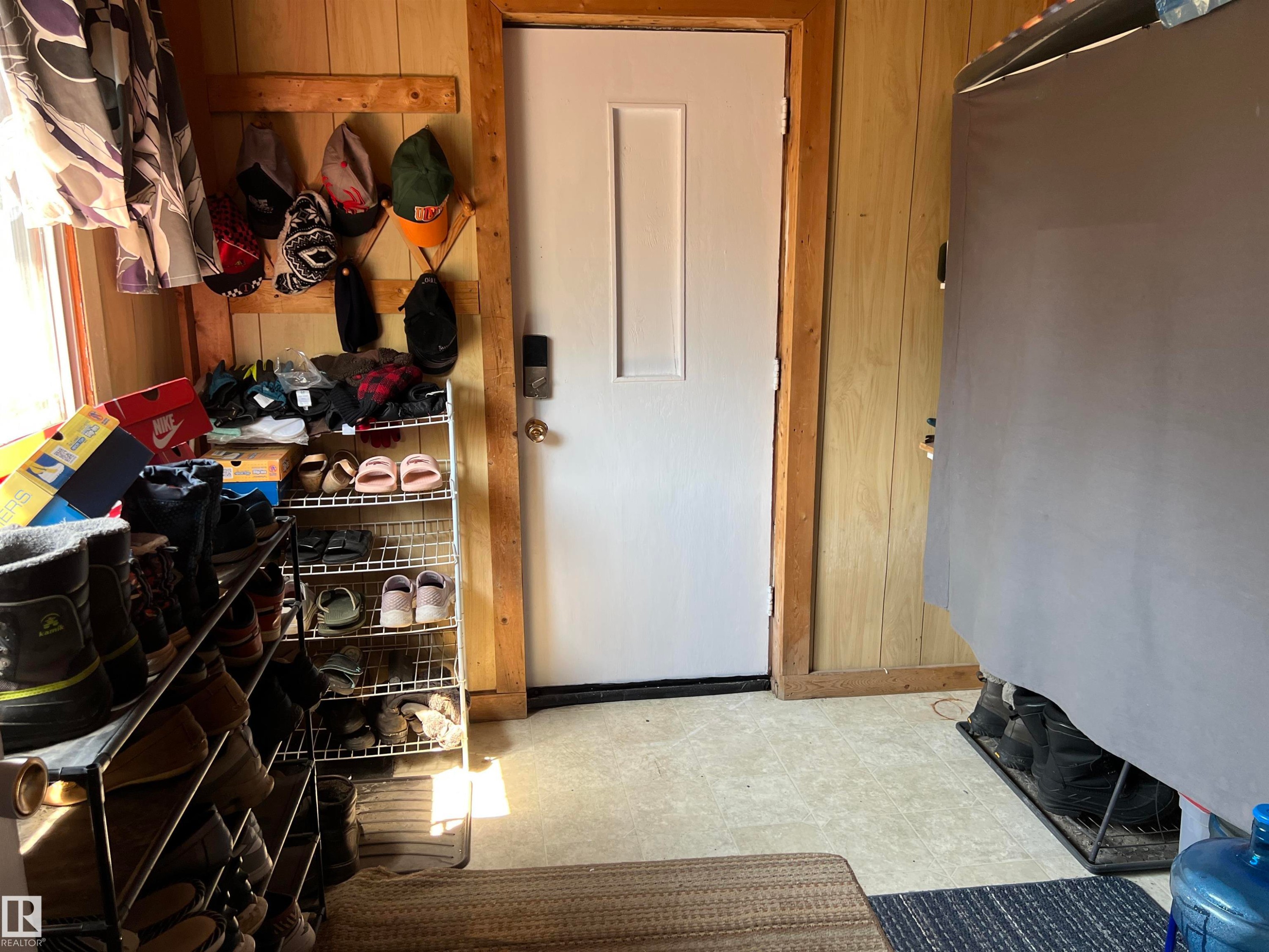 4764 43 St., Drayton Valley, AB - Indoor Photo Showing Other Room