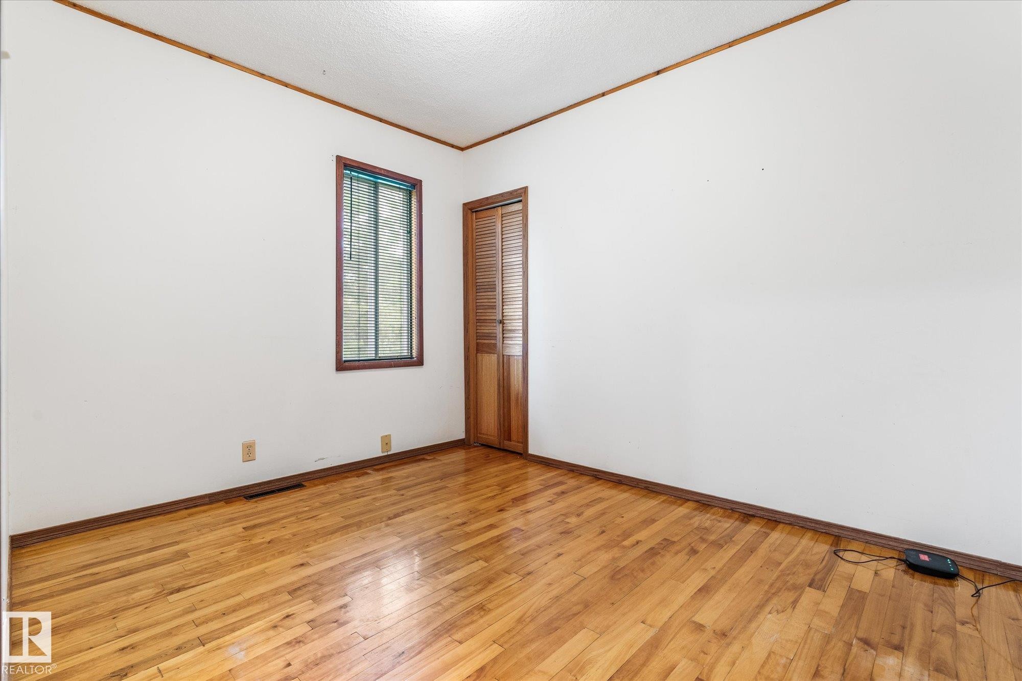 53006 Rge Road 14, Rural Parkland County, AB - Indoor Photo Showing Other Room