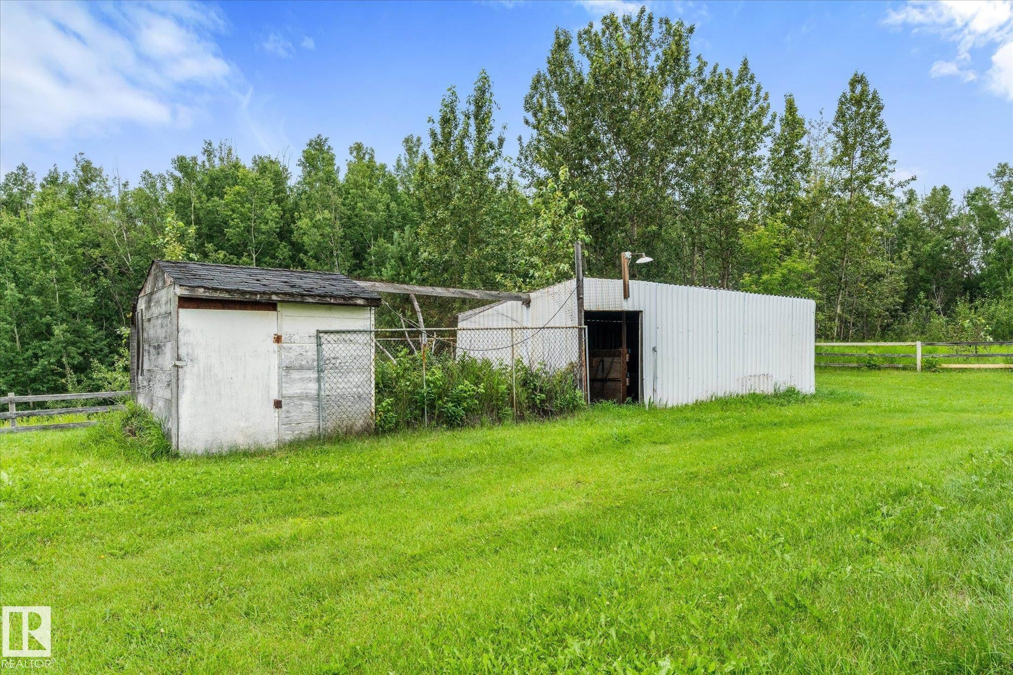 53006 Rge Road 14, Rural Parkland County, AB - Outdoor