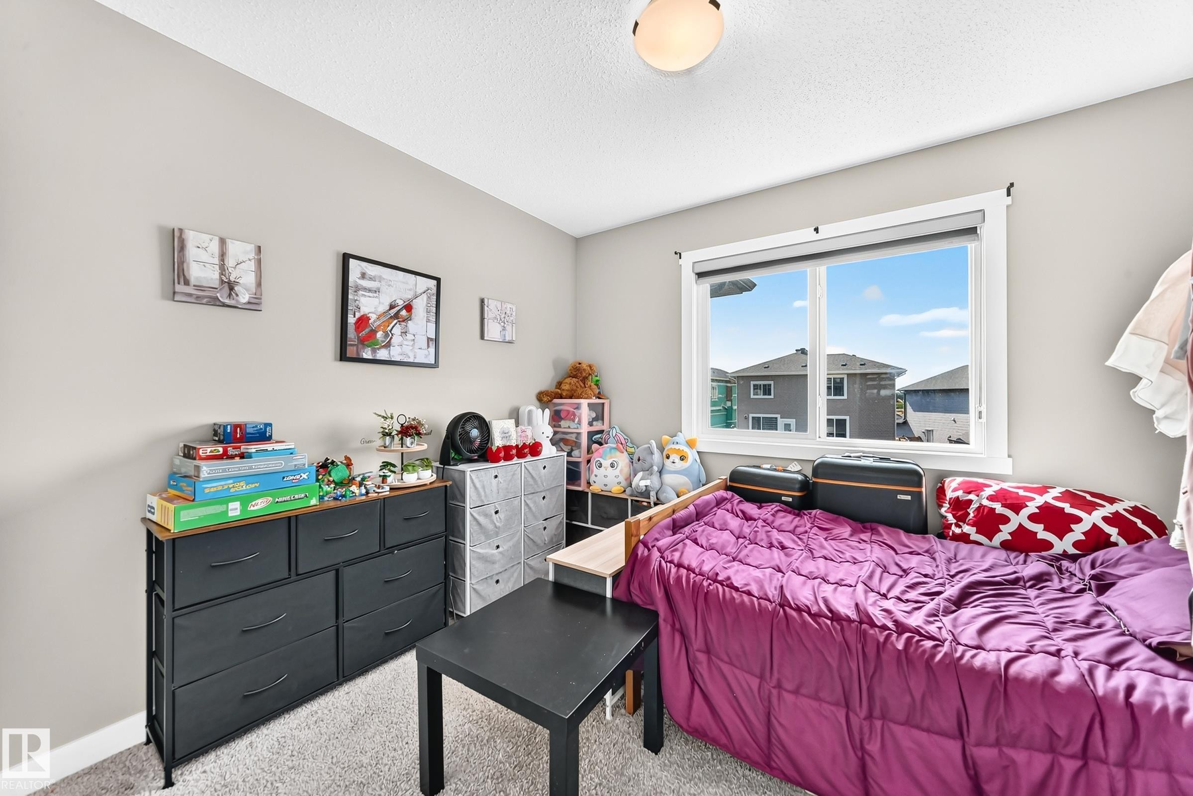 689 Black Boulevard, Leduc, AB - Indoor Photo Showing Bedroom