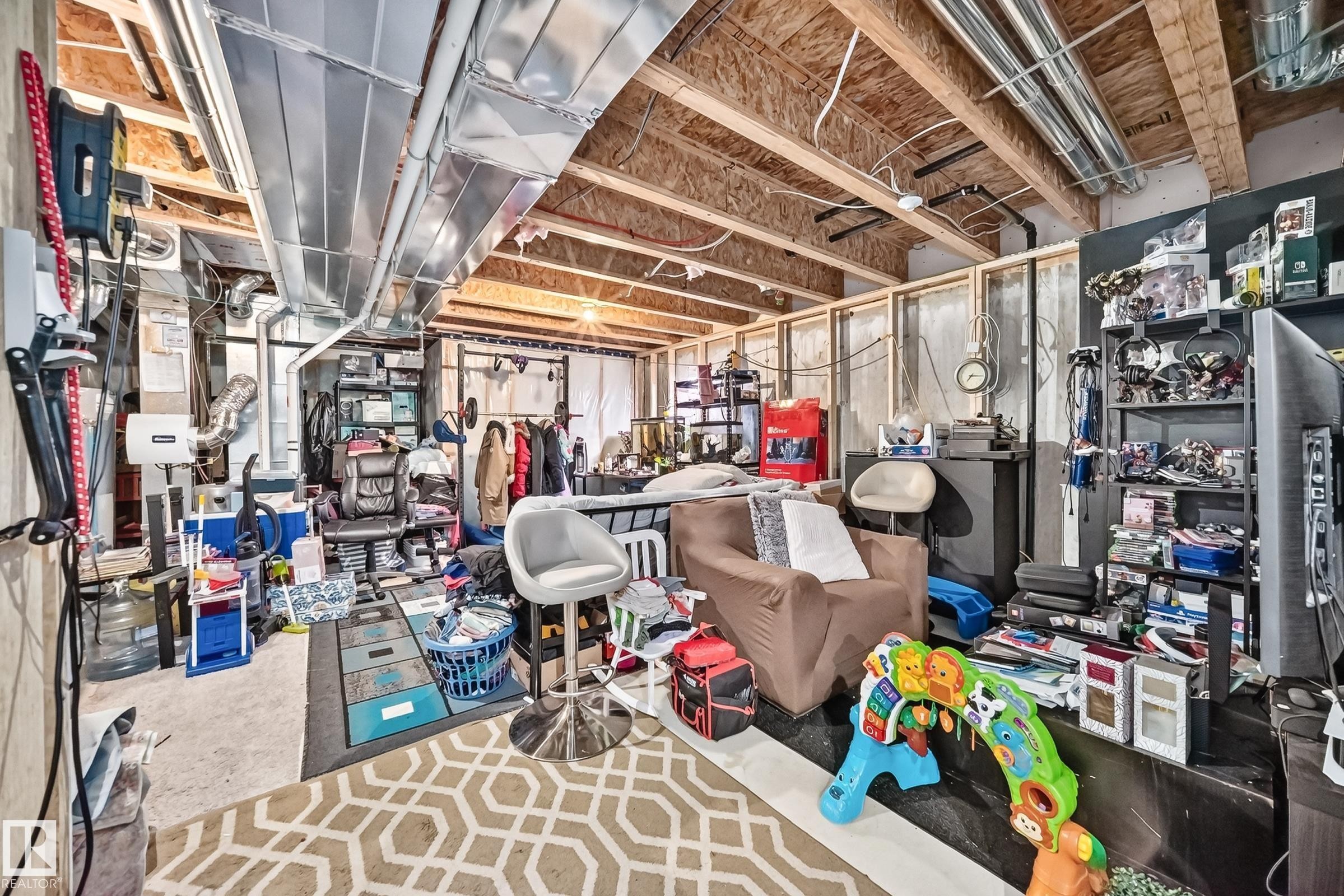 689 Black Boulevard, Leduc, AB - Indoor