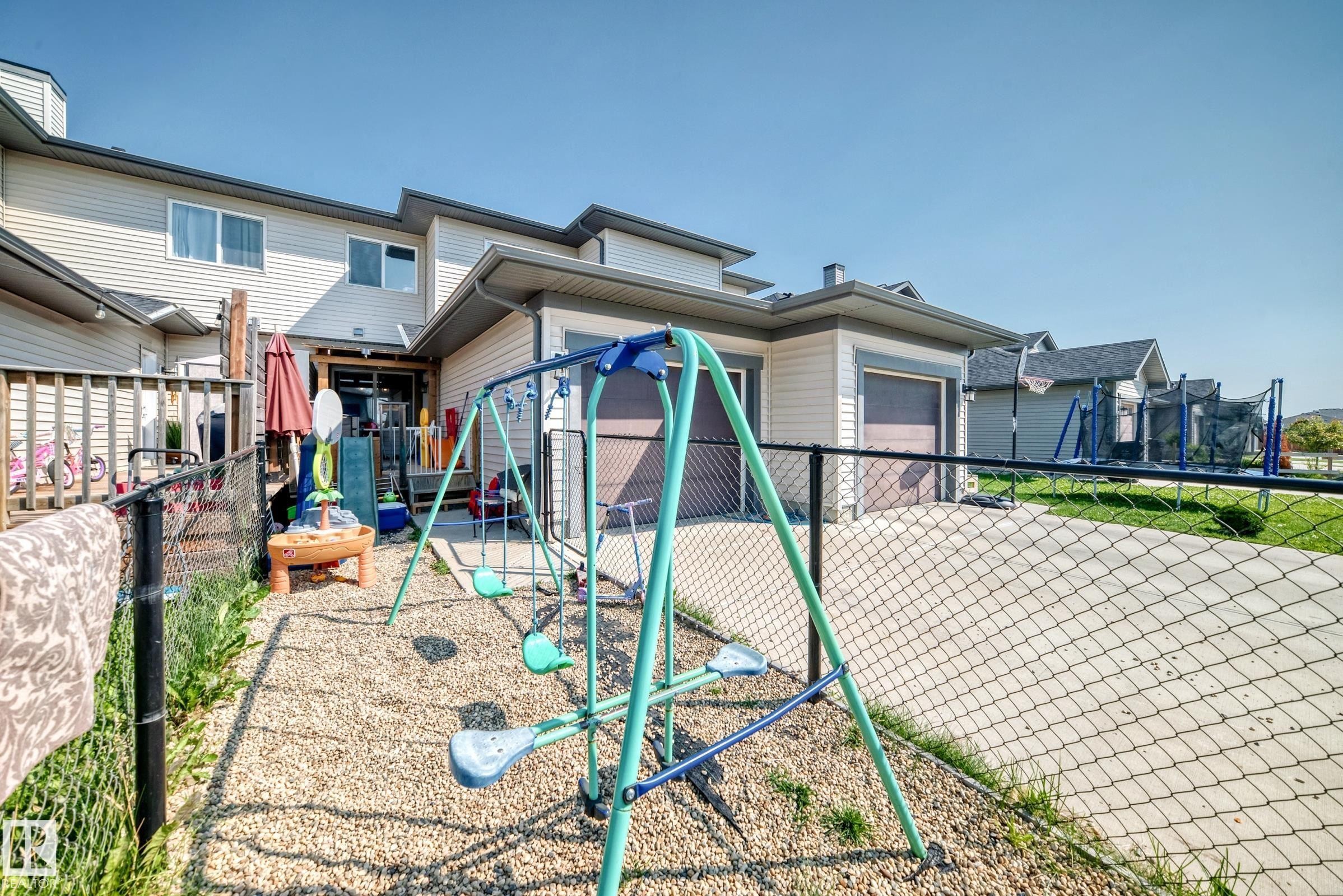 689 Black Boulevard, Leduc, AB - Outdoor