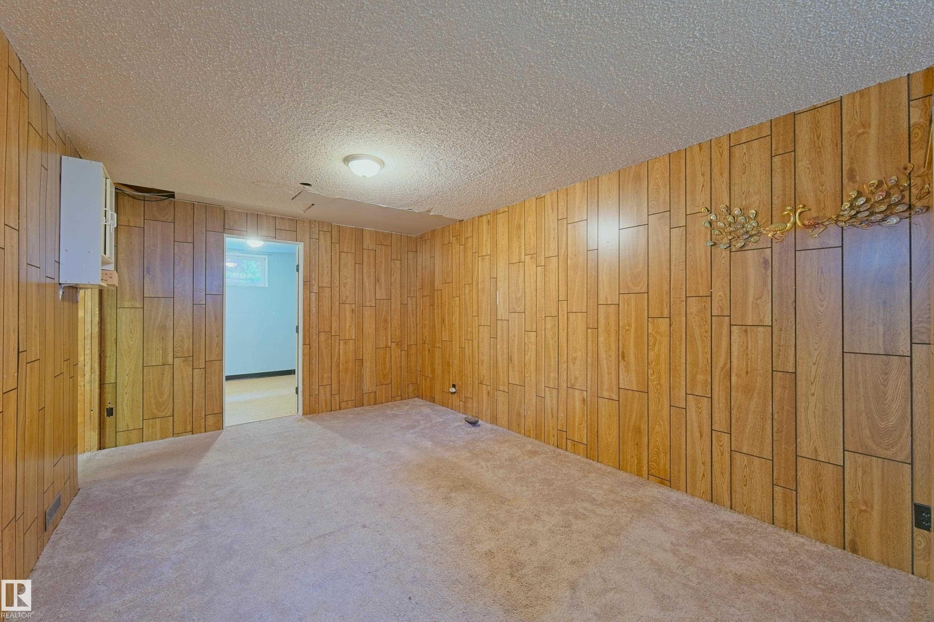 4510 55 Avenue, Barrhead, AB - Indoor Photo Showing Other Room
