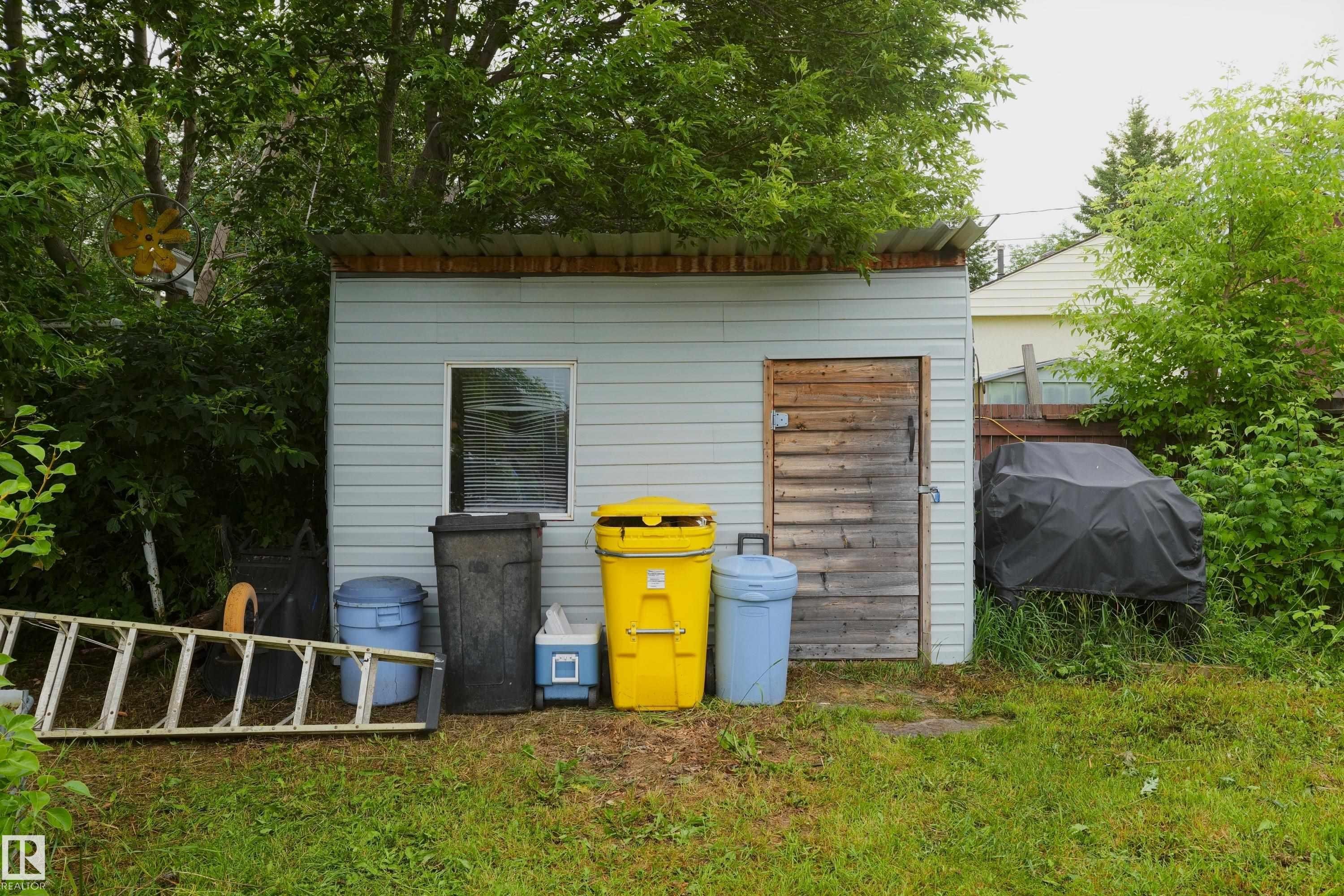 4510 55 Avenue, Barrhead, AB - Outdoor With Exterior