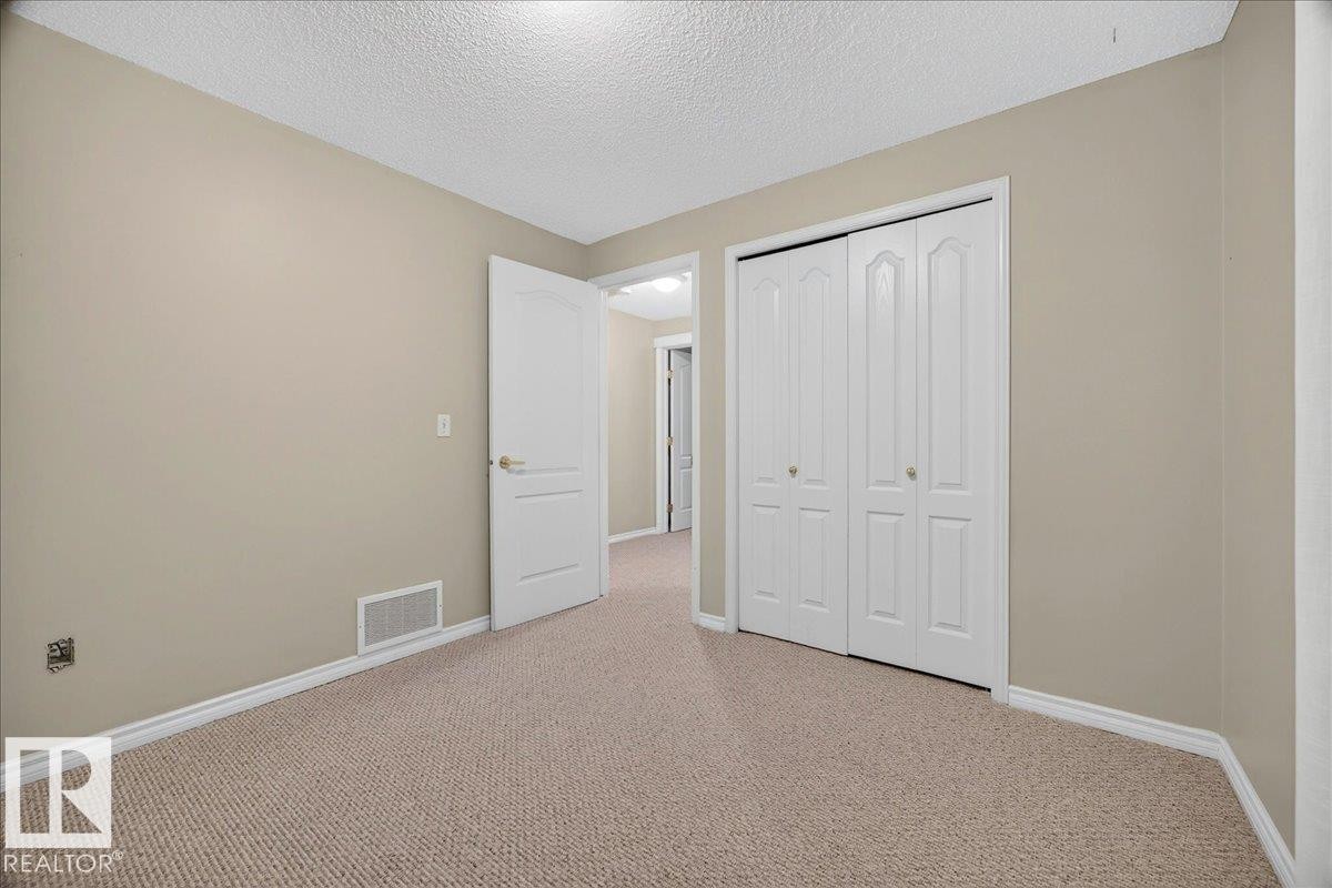#52 1780 Glastonbury Bv Nw, Edmonton, AB - Indoor Photo Showing Other Room