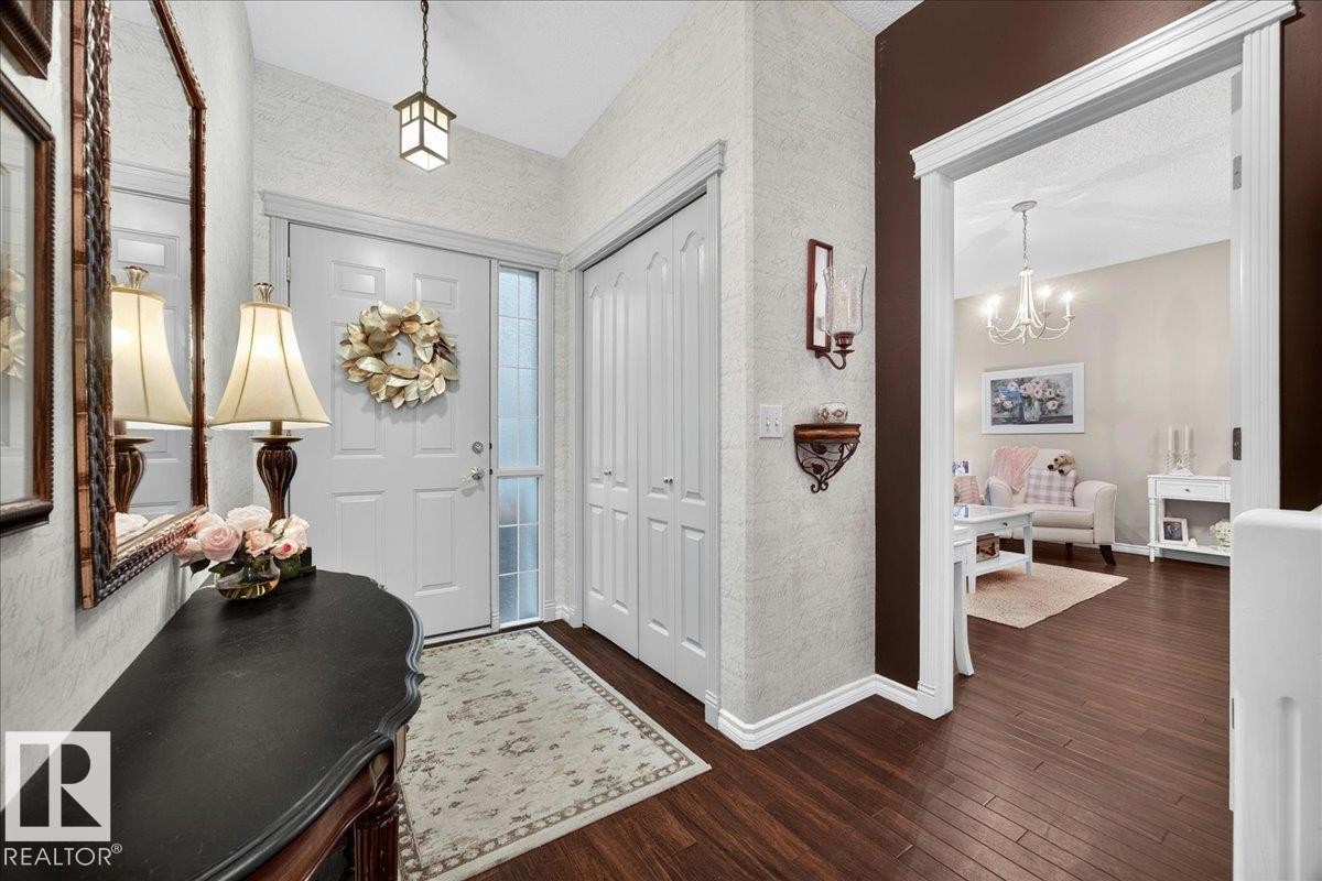 #52 1780 Glastonbury Bv Nw, Edmonton, AB - Indoor Photo Showing Other Room