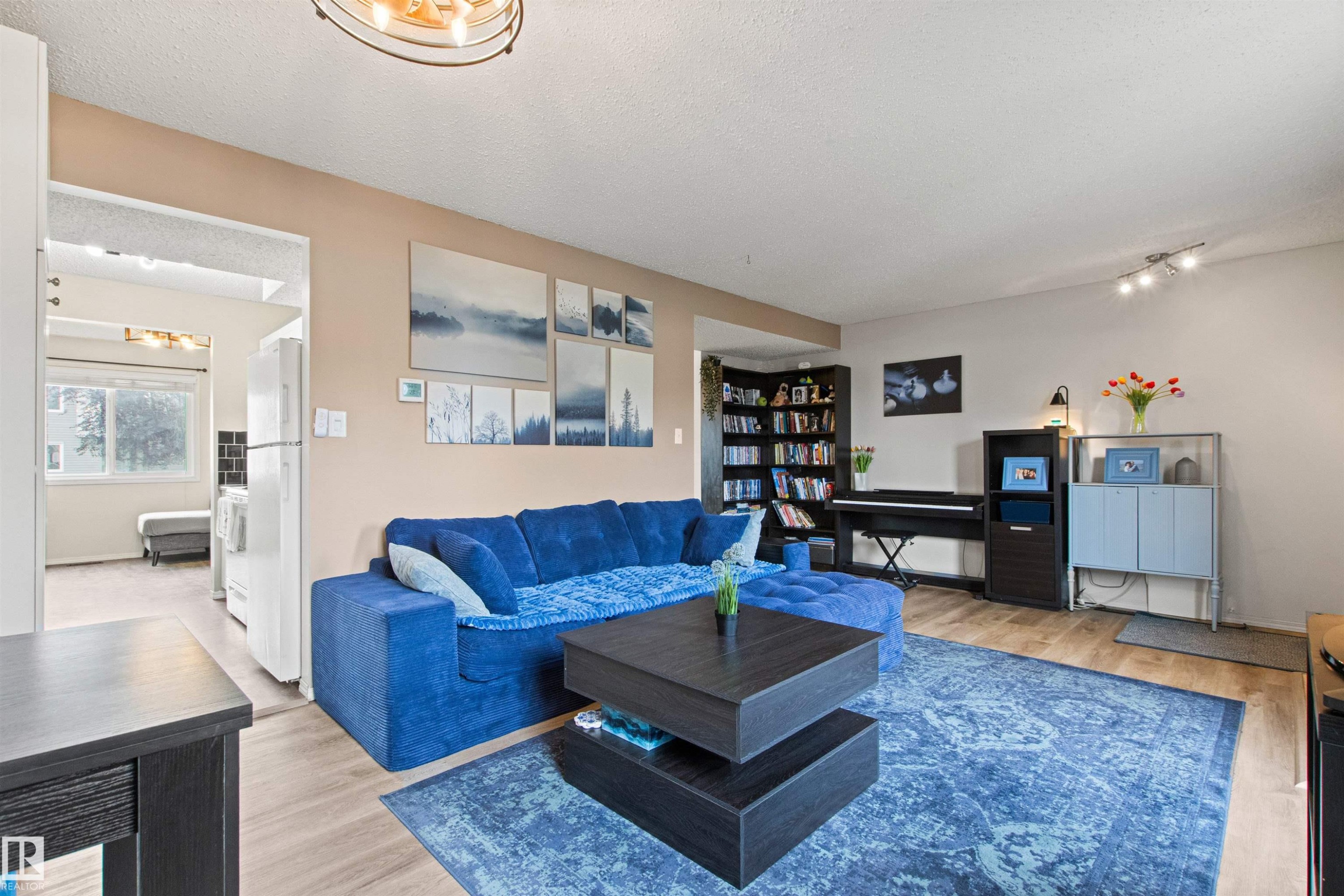 #64 3221 119 St Nw, Edmonton, AB