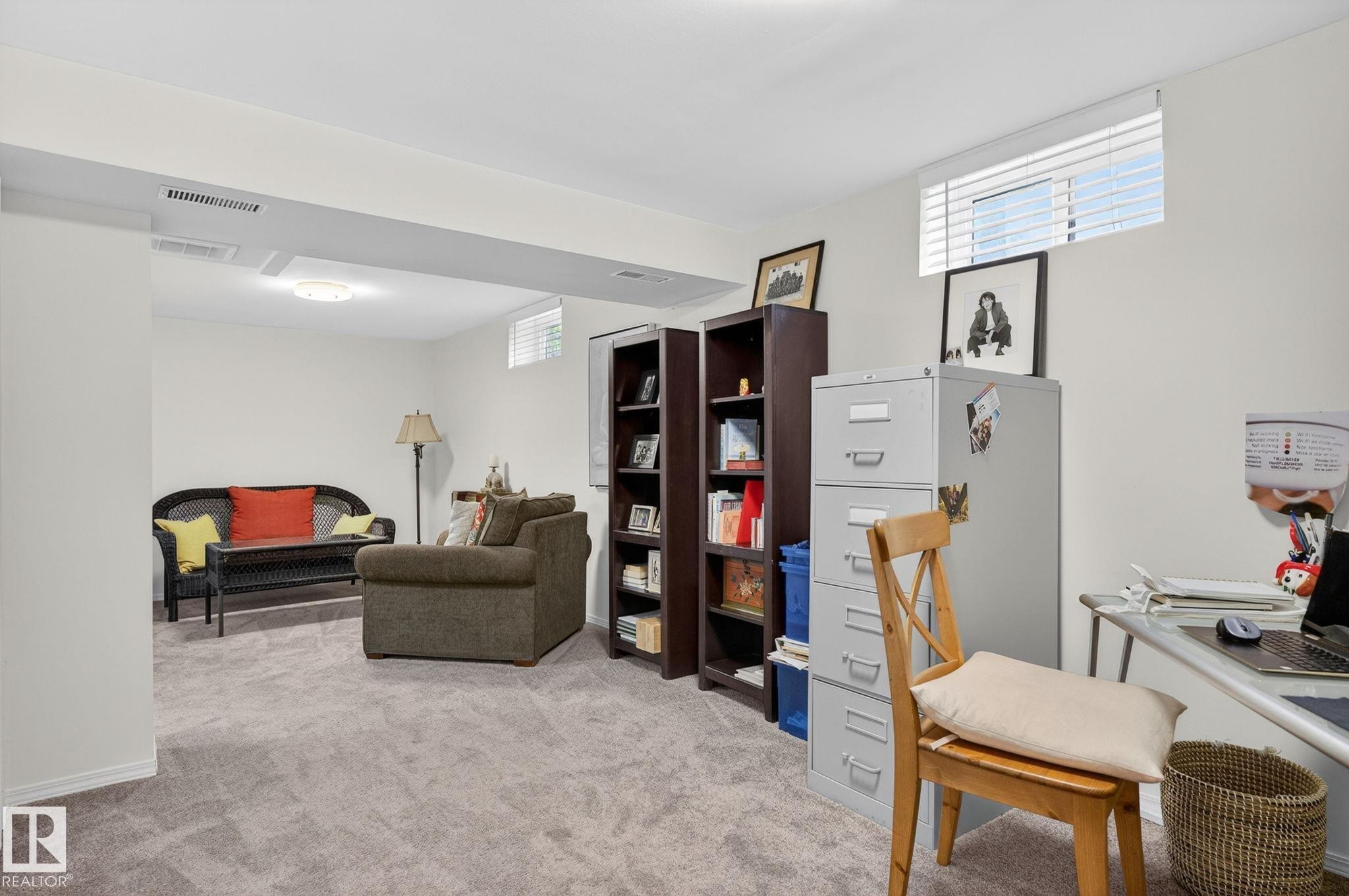 10108 144 Street Nw, Edmonton, AB - Indoor
